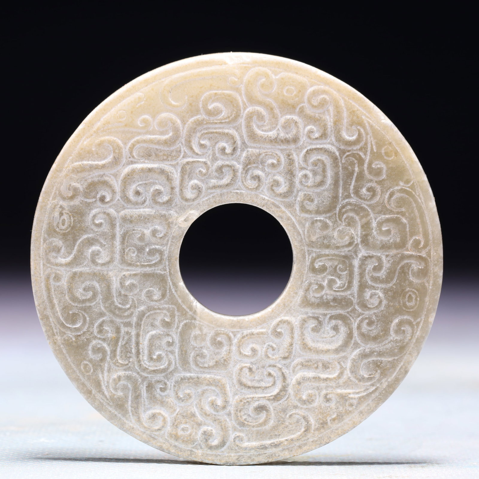 An Exquisite White Jade Auspicious Cloud Pattern Pendant - 4