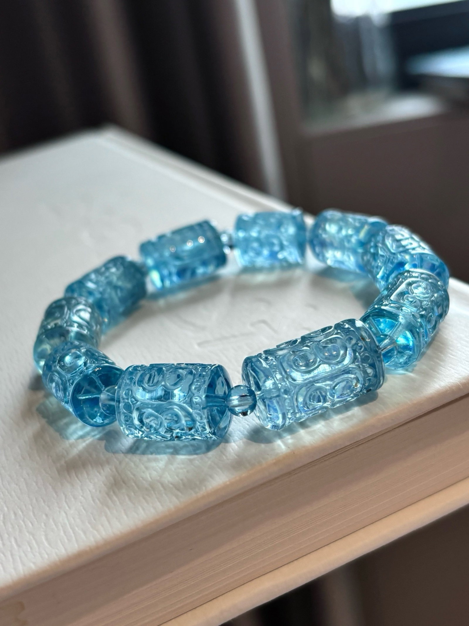 An Exquisite Aquamarine Bracelet: An Exquisite Aquamarine Bracelet,Size:0.5inx0.7in,Weight:39.3g 海蓝宝手串