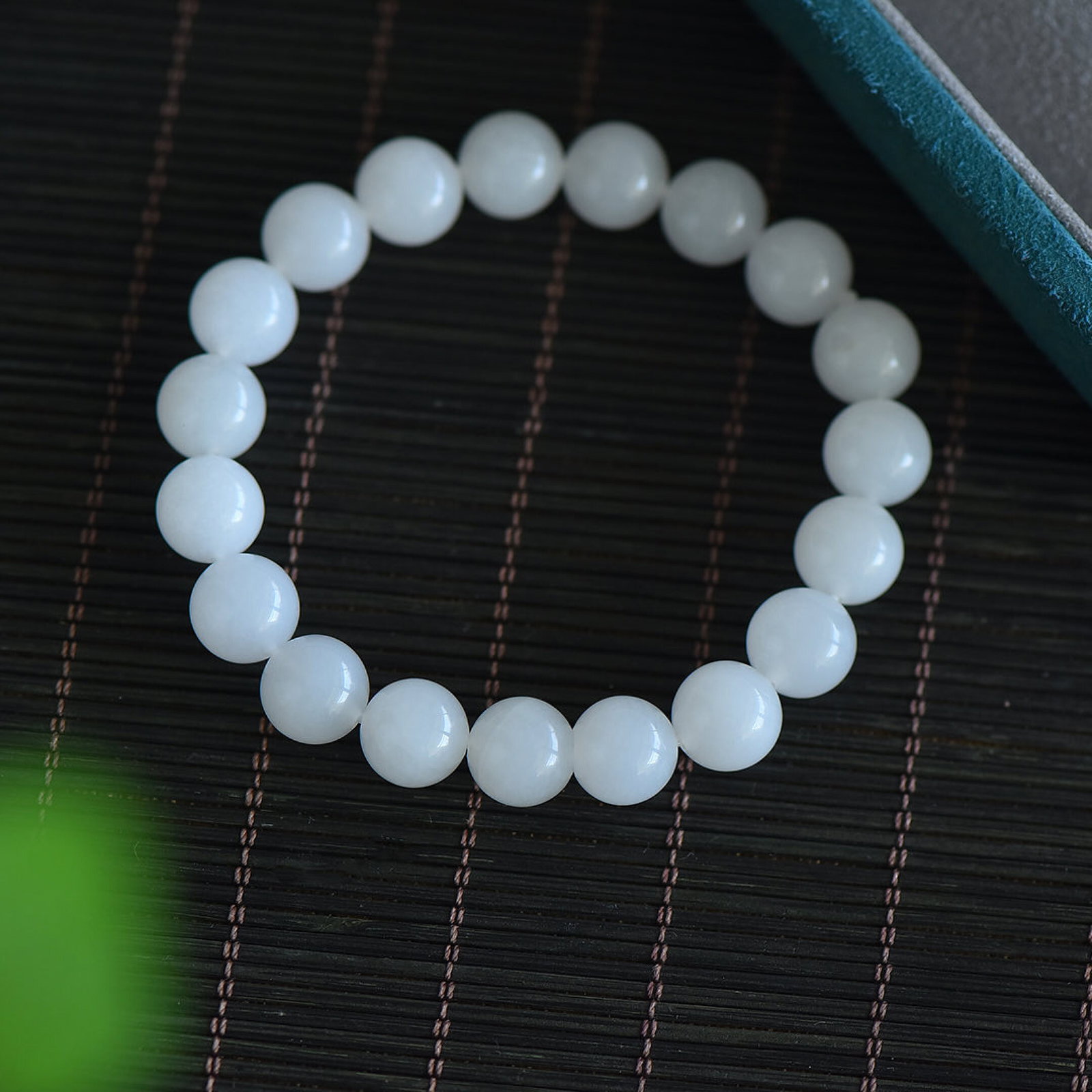 An Exquisite White Jade Bracelets - 5