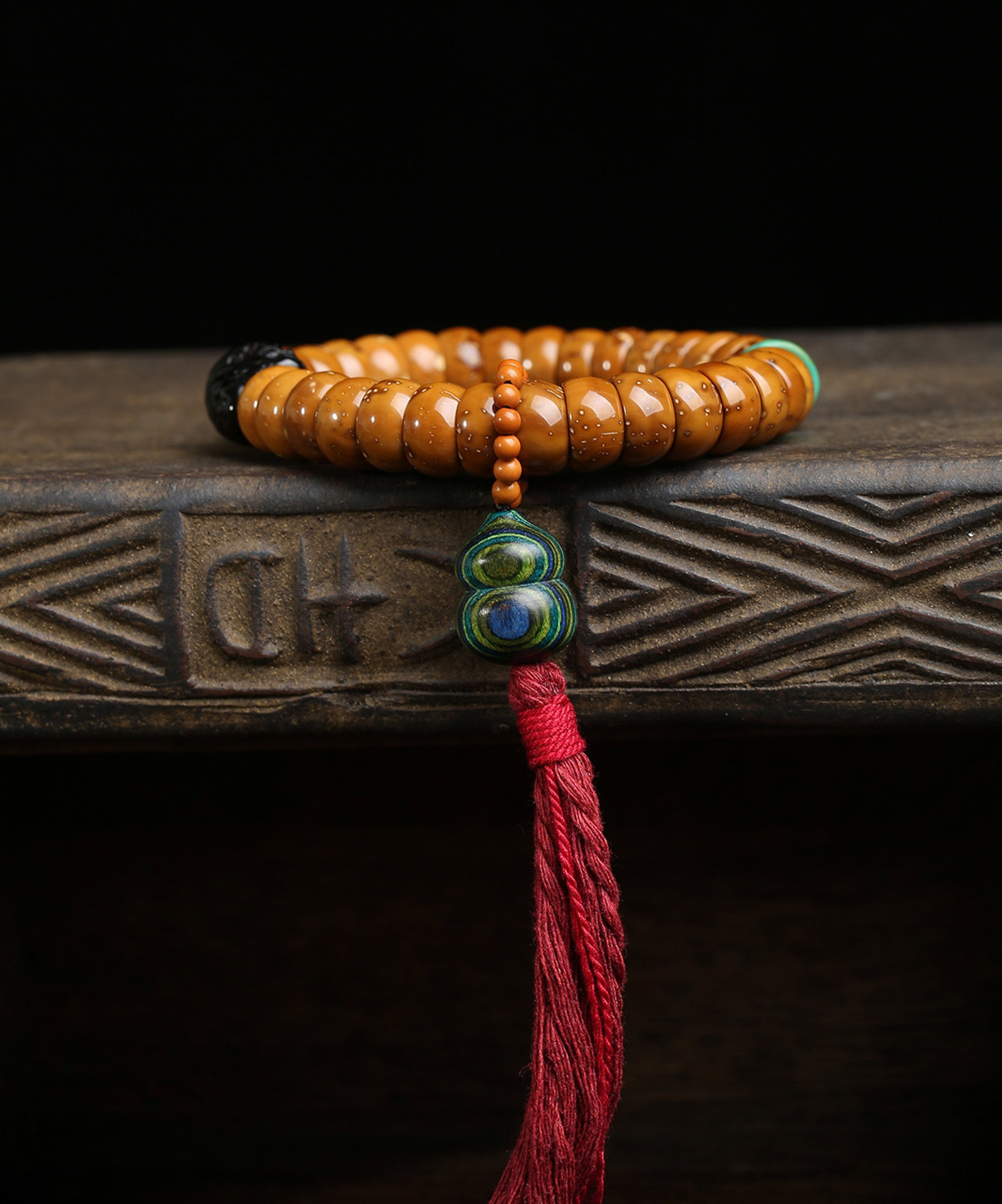 An Exquisite Bodhi Bracelets - 3