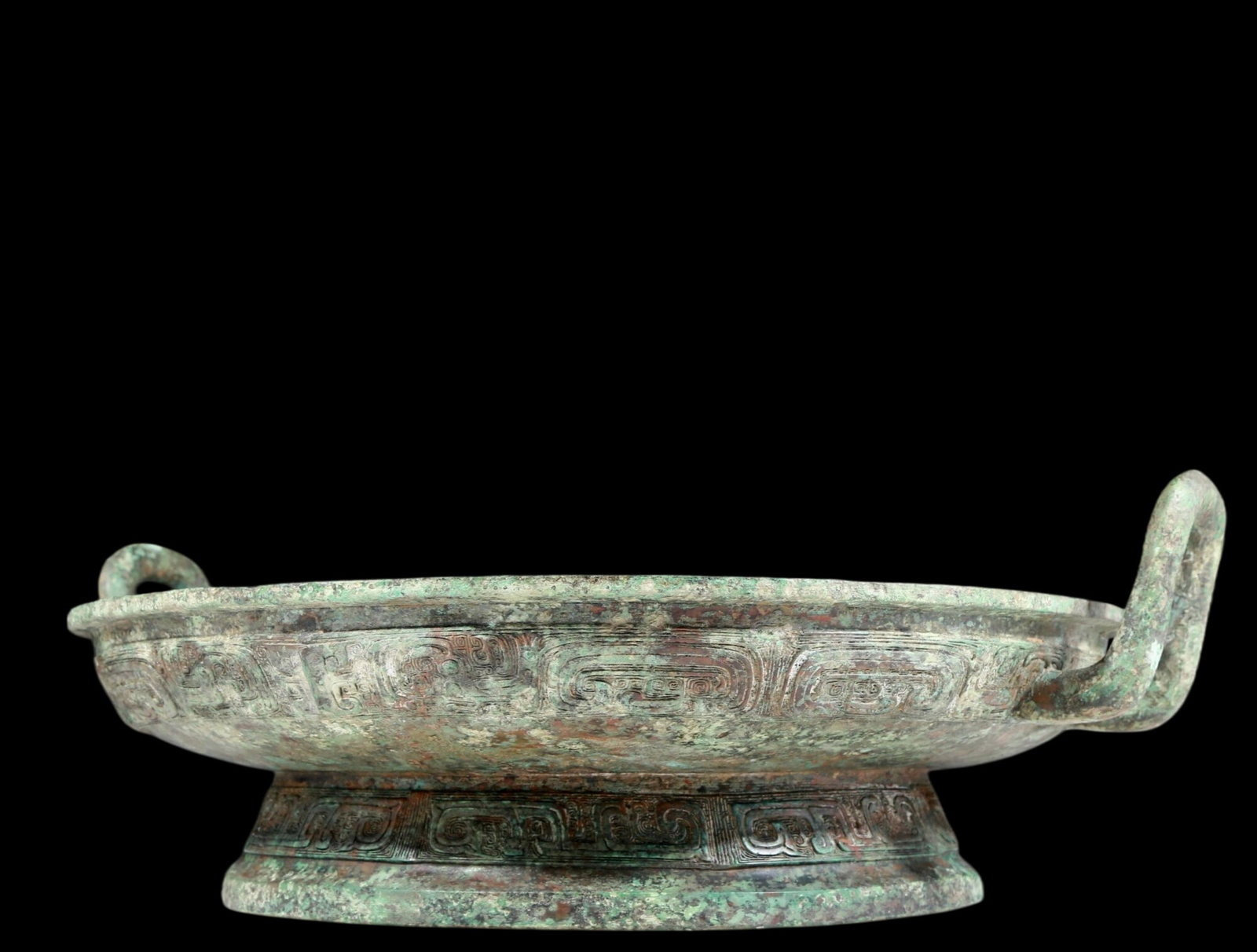 A precious bronze dragon-patterned ear plate - 2
