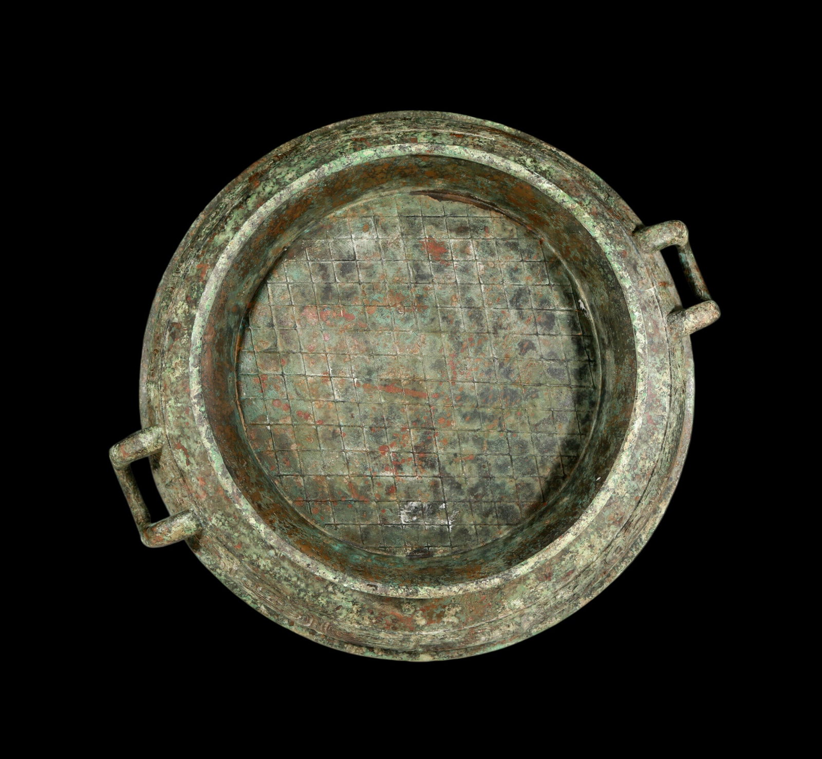 A precious bronze dragon-patterned ear plate - 9