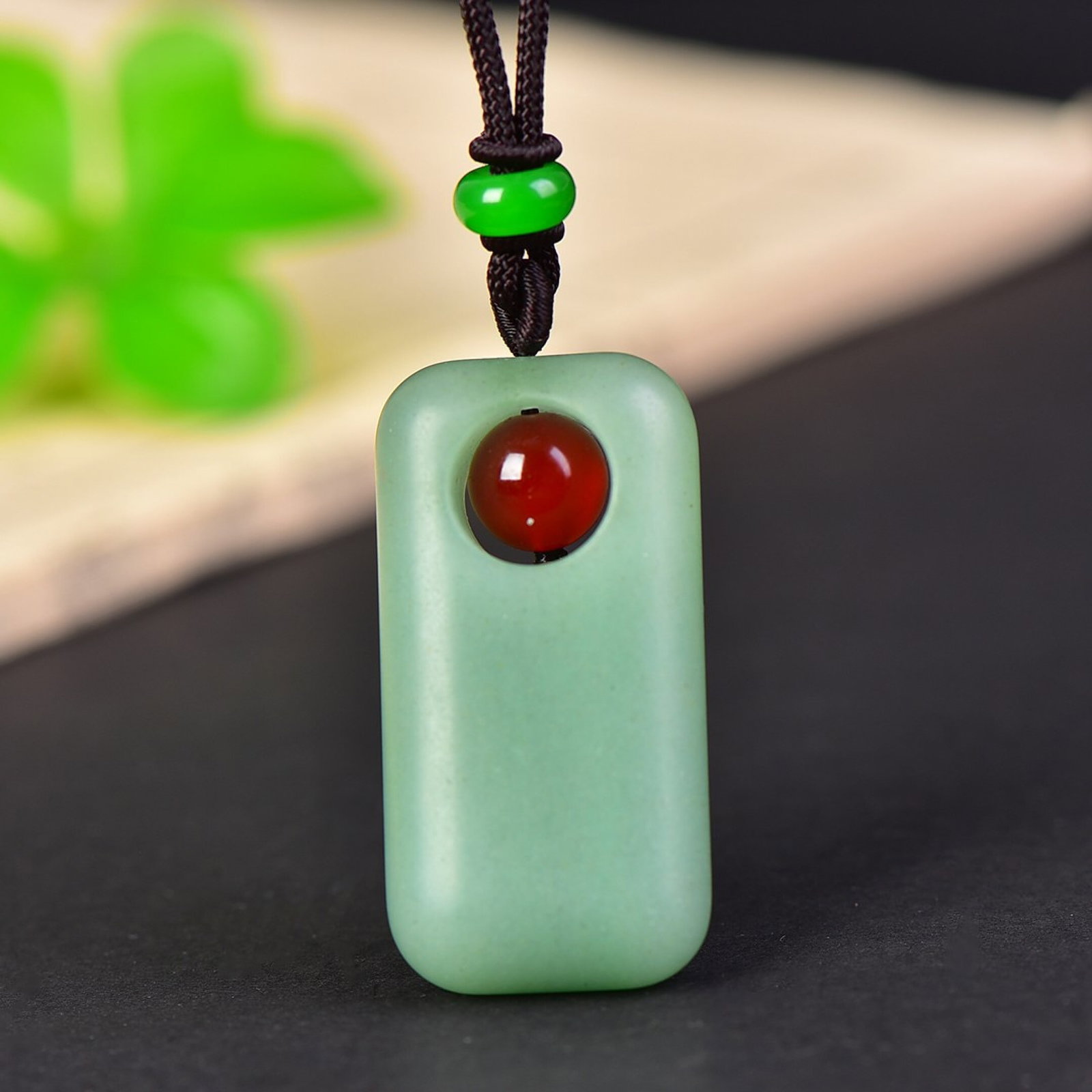 An Exquisite Jasper Pendant - 2