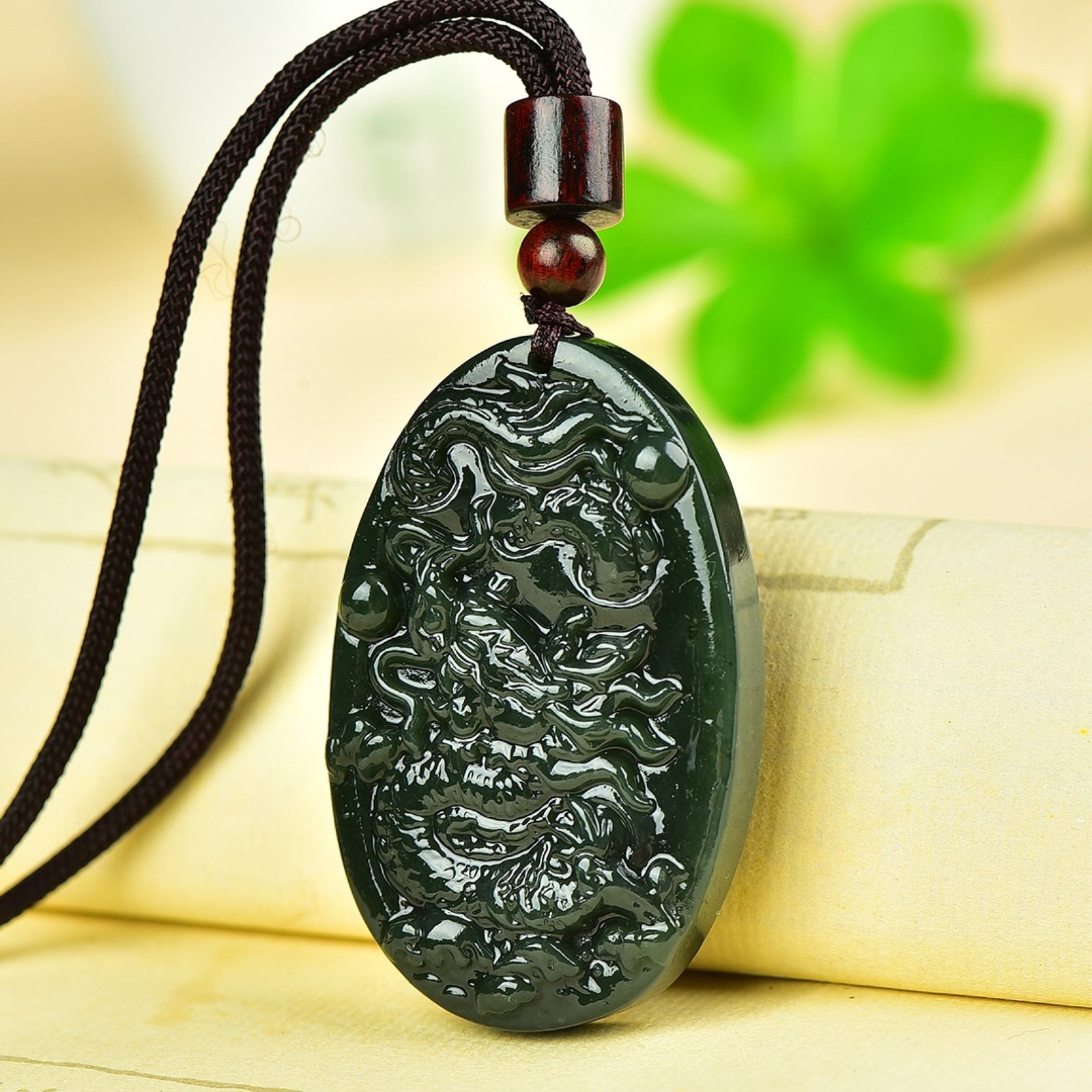 An Exquisite Jasper Dragon Pattern Pendant - 4