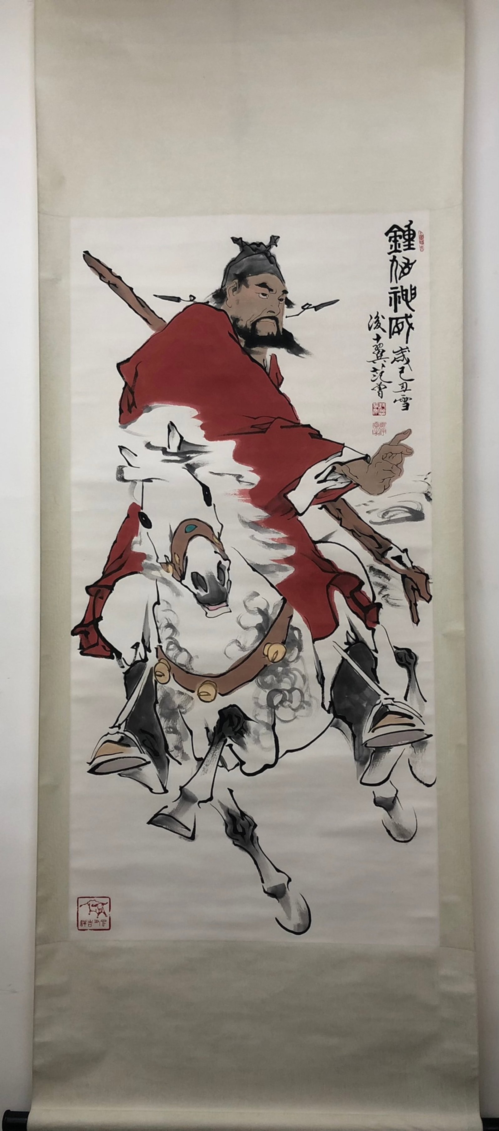 A Chinese Vertical Scroll Ink Painting of Figure on Paper: A Chinese Vertical Scroll Ink Painting of Figure on Paper,Fan Zeng,Size:53.5inx26.8in 一幅中国水墨人物画立轴,范曾
