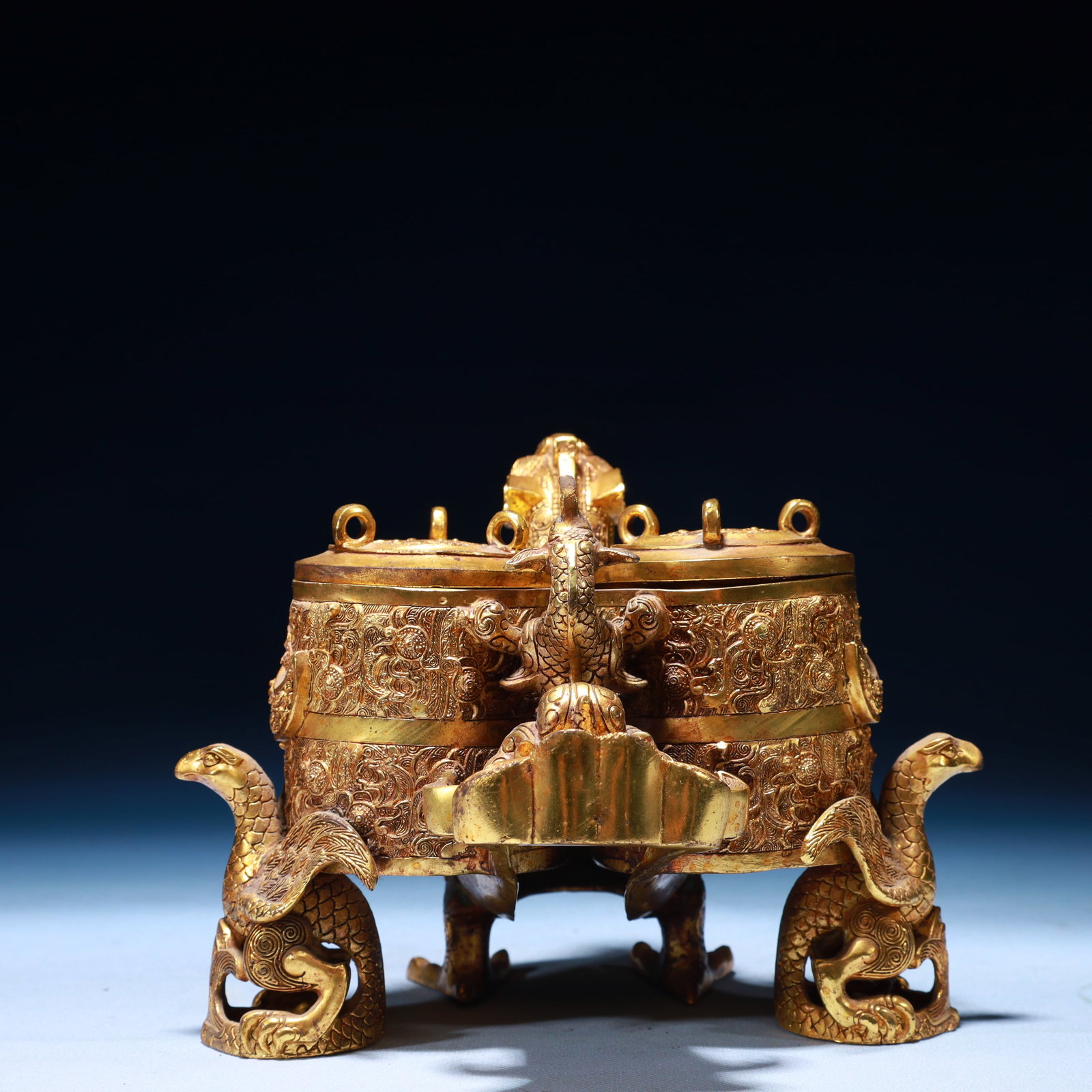 An Exquisite Gilt Bronze Phoenix Pattern Conjoined Jars - 5