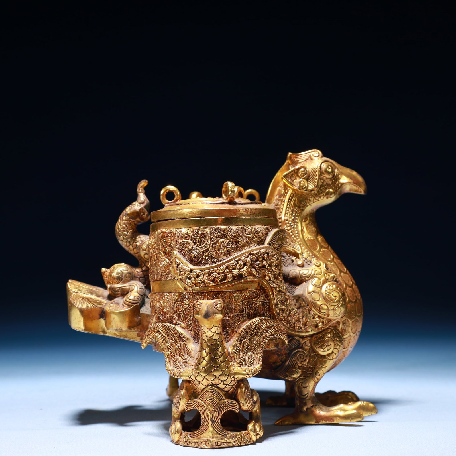 An Exquisite Gilt Bronze Phoenix Pattern Conjoined Jars - 7