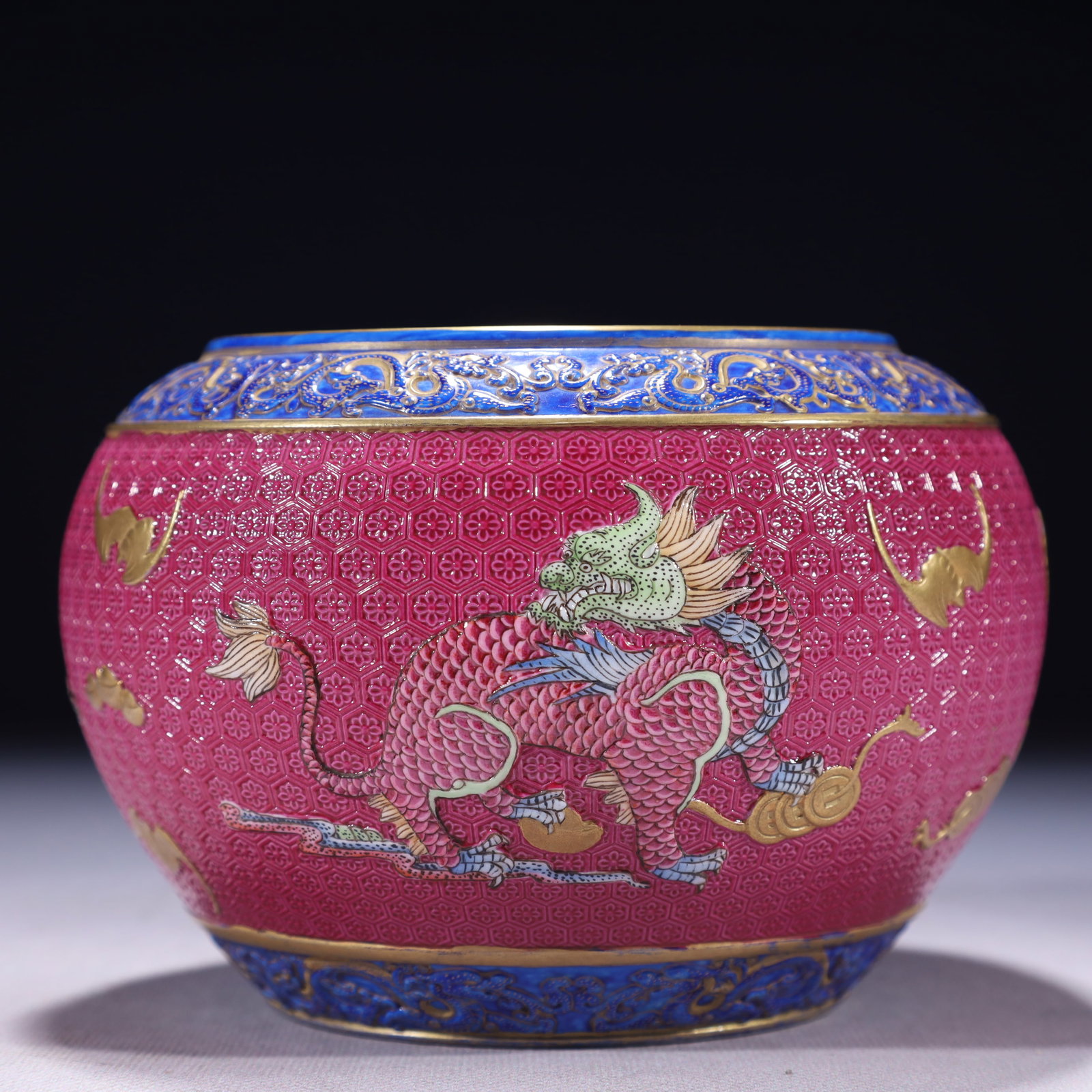 An Exquisite Ruby Red-Glazed Famille-Rose Painted Gold Auspicious Beast Pattern Brush Washer: An Exquisite Ruby Red-Glazed Famille-Rose Painted Gold Auspicious Beast Pattern Brush Washer,Qing Dynasty,China,Qianlong Six-character Mark,Size:5.9inx4.5in,Weight:1000g 胭脂红౴