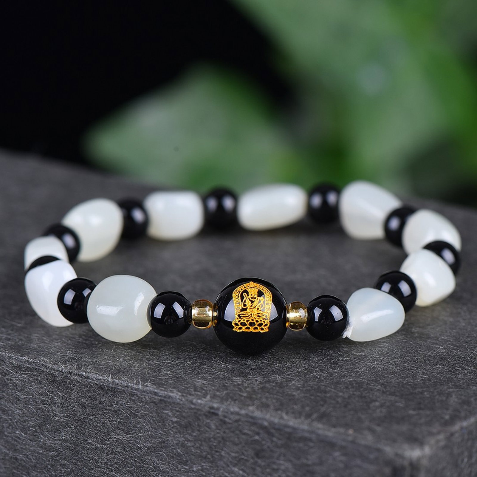 An Exquisite White Jade Bracelets - 4