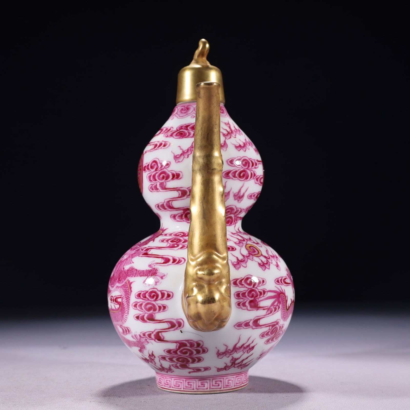 An Exquisite Ruby Red-Glazed Painted Gold Auspicious Cloud and Dragon Pattern Ewer - 5