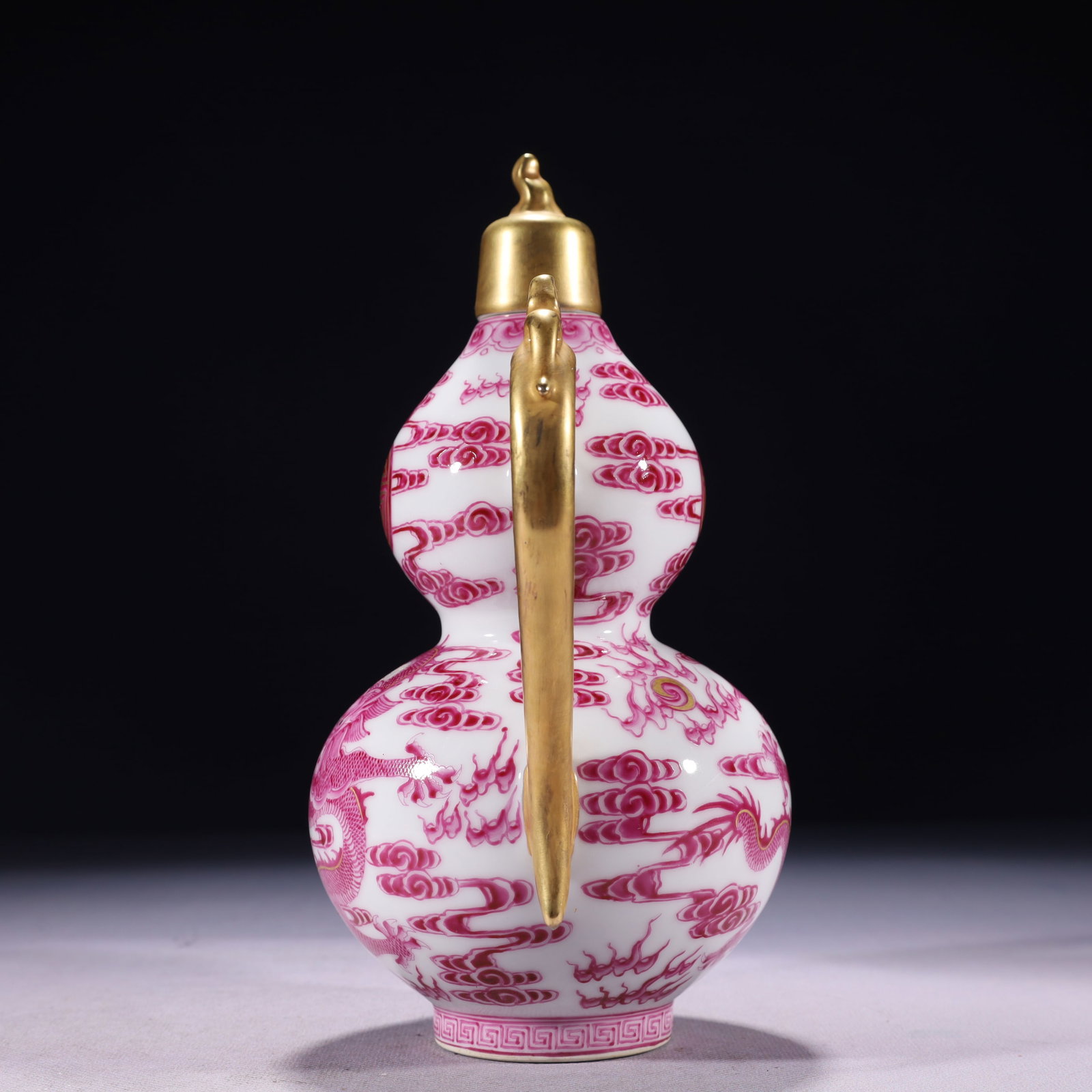An Exquisite Ruby Red-Glazed Painted Gold Auspicious Cloud and Dragon Pattern Ewer - 9