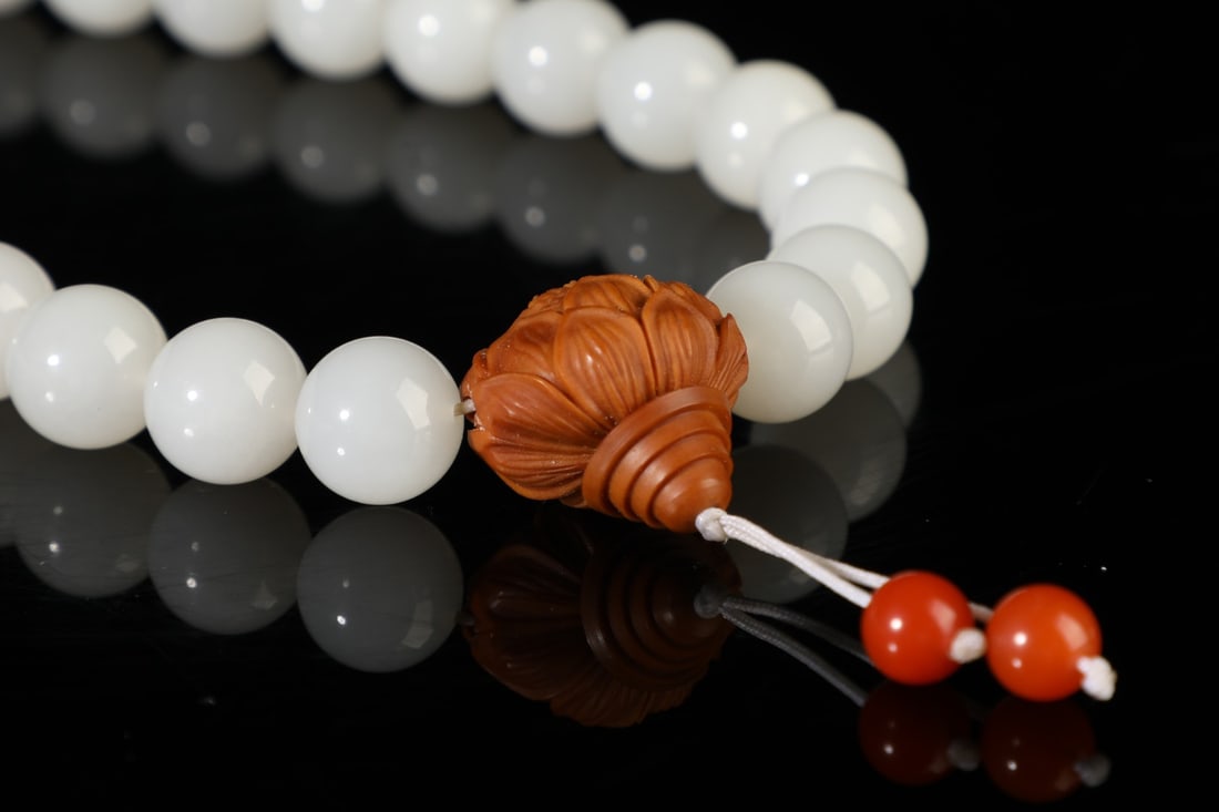 An Exquisite White Jade Bracelets - 3