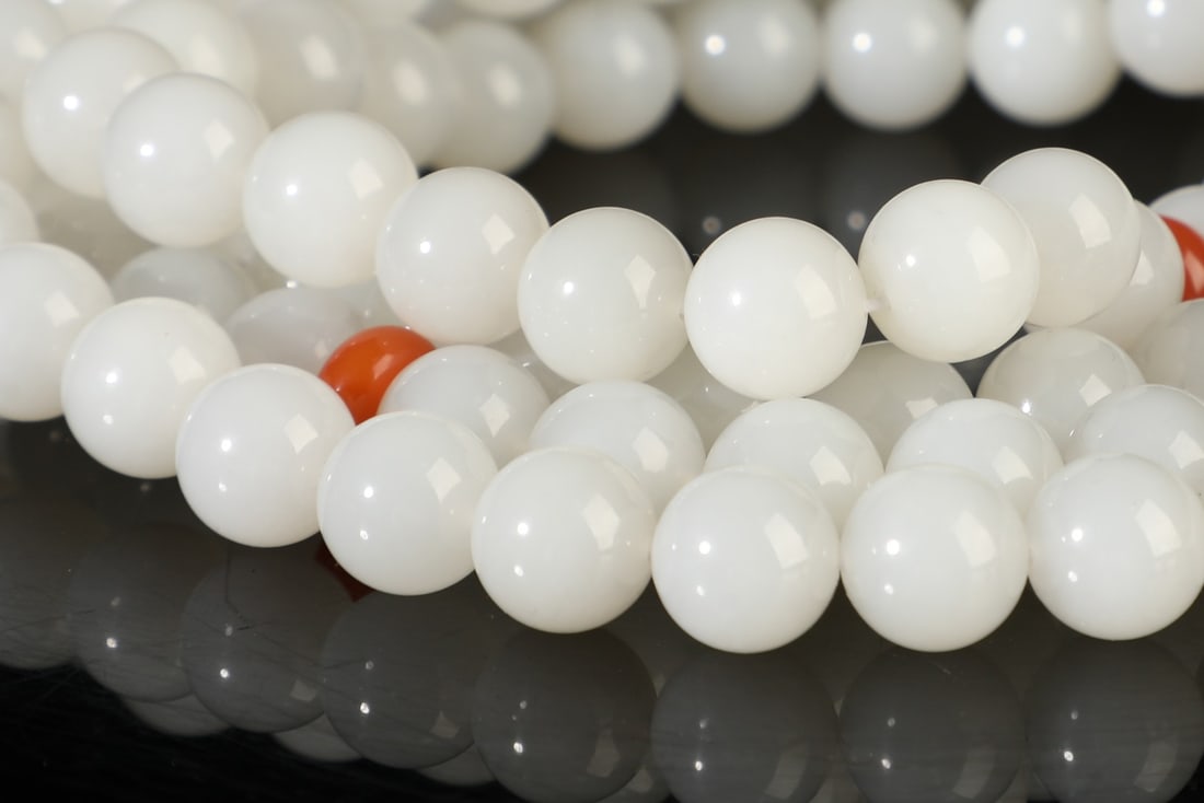 An Exquisite White Jade Bracelets - 4