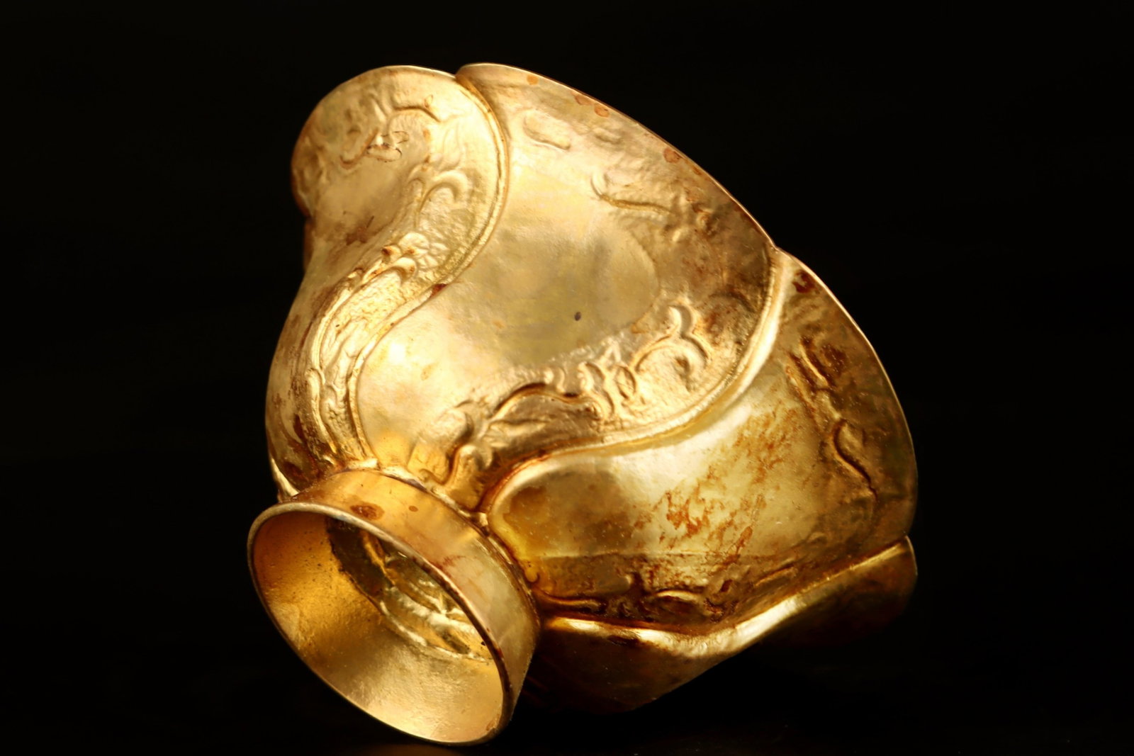 An Exquisite Gilt Bronze Flower Pattern Bowl - 7