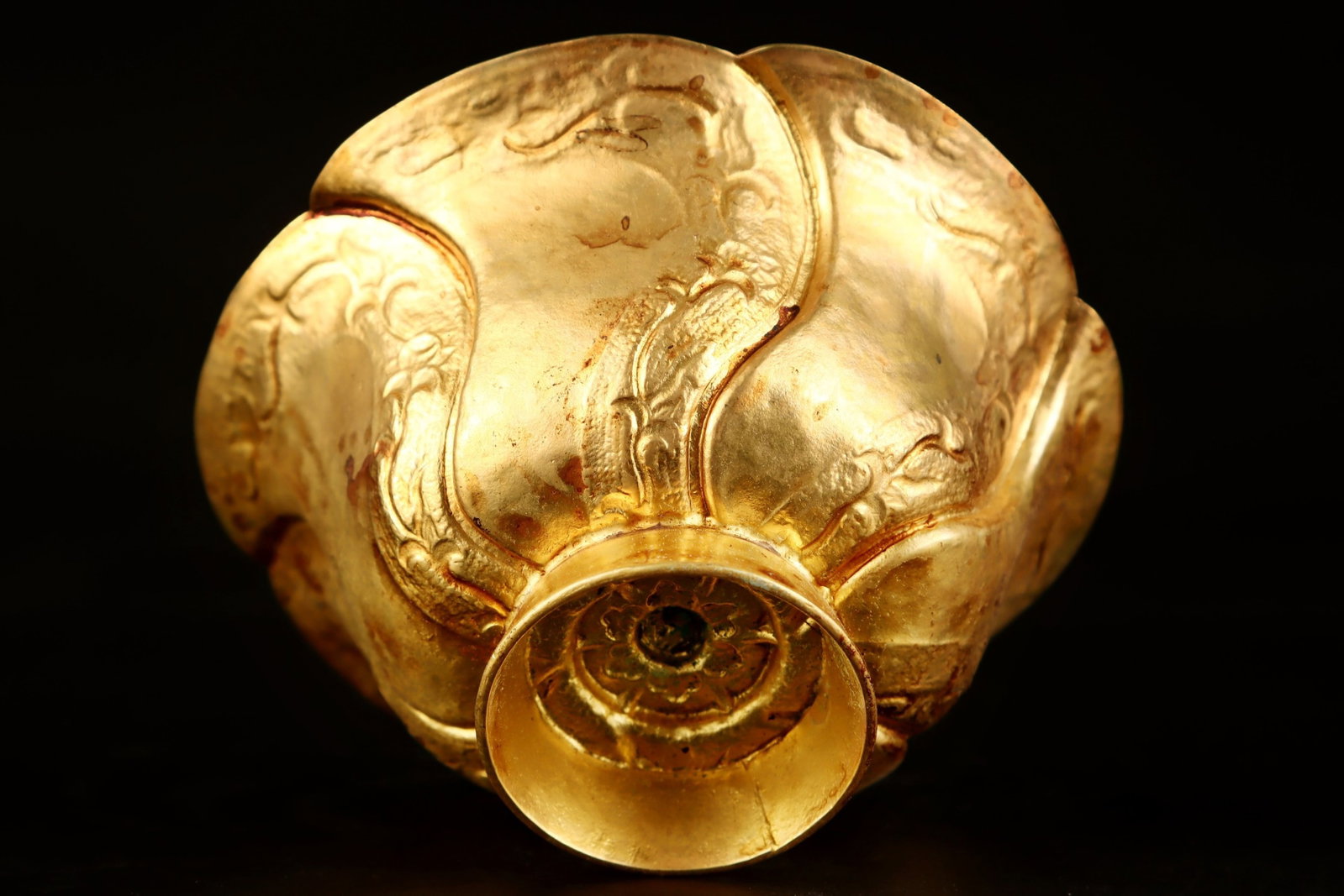 An Exquisite Gilt Bronze Flower Pattern Bowl - 9