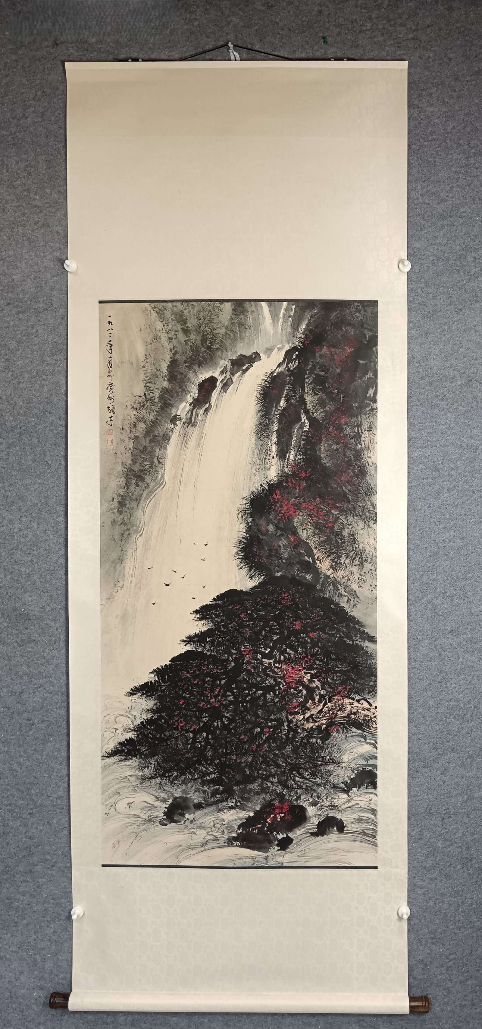 A Chinese Vertical Scroll Ink Painting of Landscape on Paper: A Chinese Vertical Scroll Ink Painting of Landscape on Paper,Li Xiongcai,Size:26.4inx54.3in 一幅中国水墨山水画立轴,黎雄