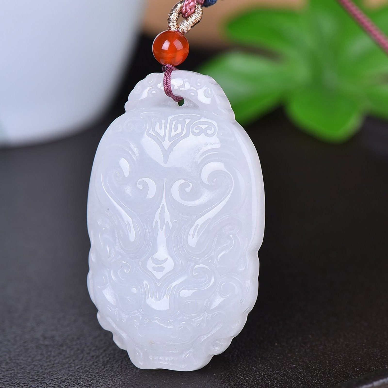An Exquisite White Jade Beast-Face Pattern Pendant - 2