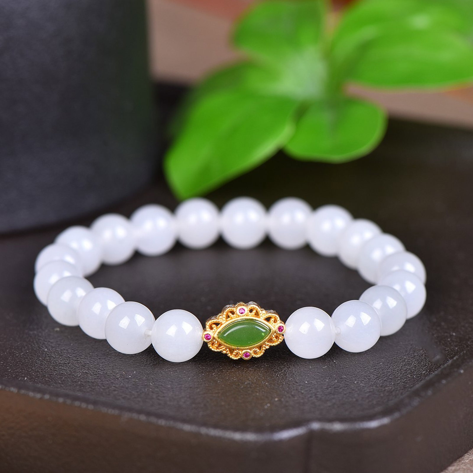 An Exquisite White Jade Bracelets - 2