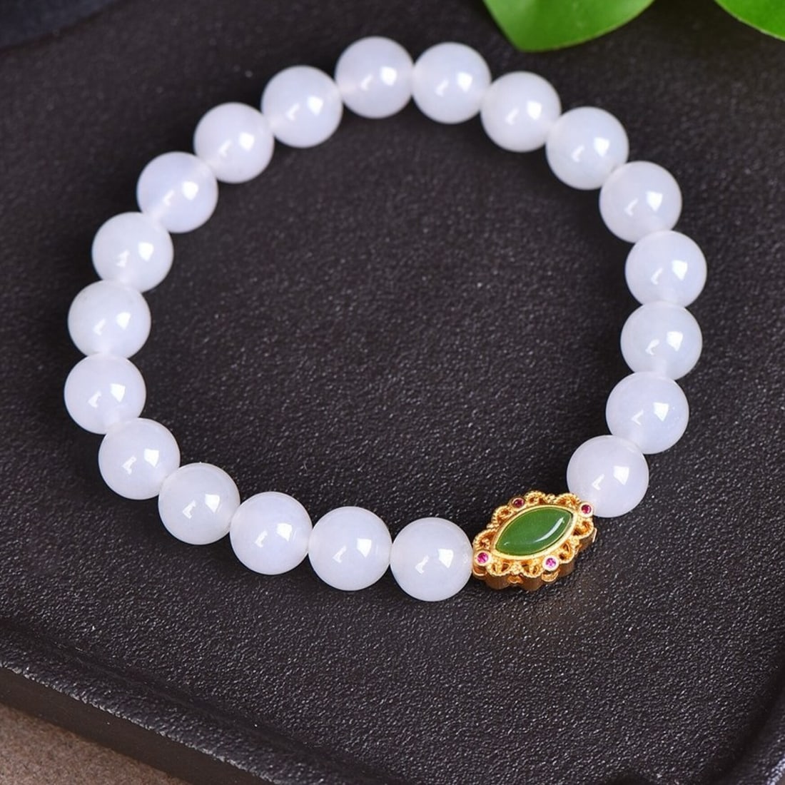 An Exquisite White Jade Bracelets - 3