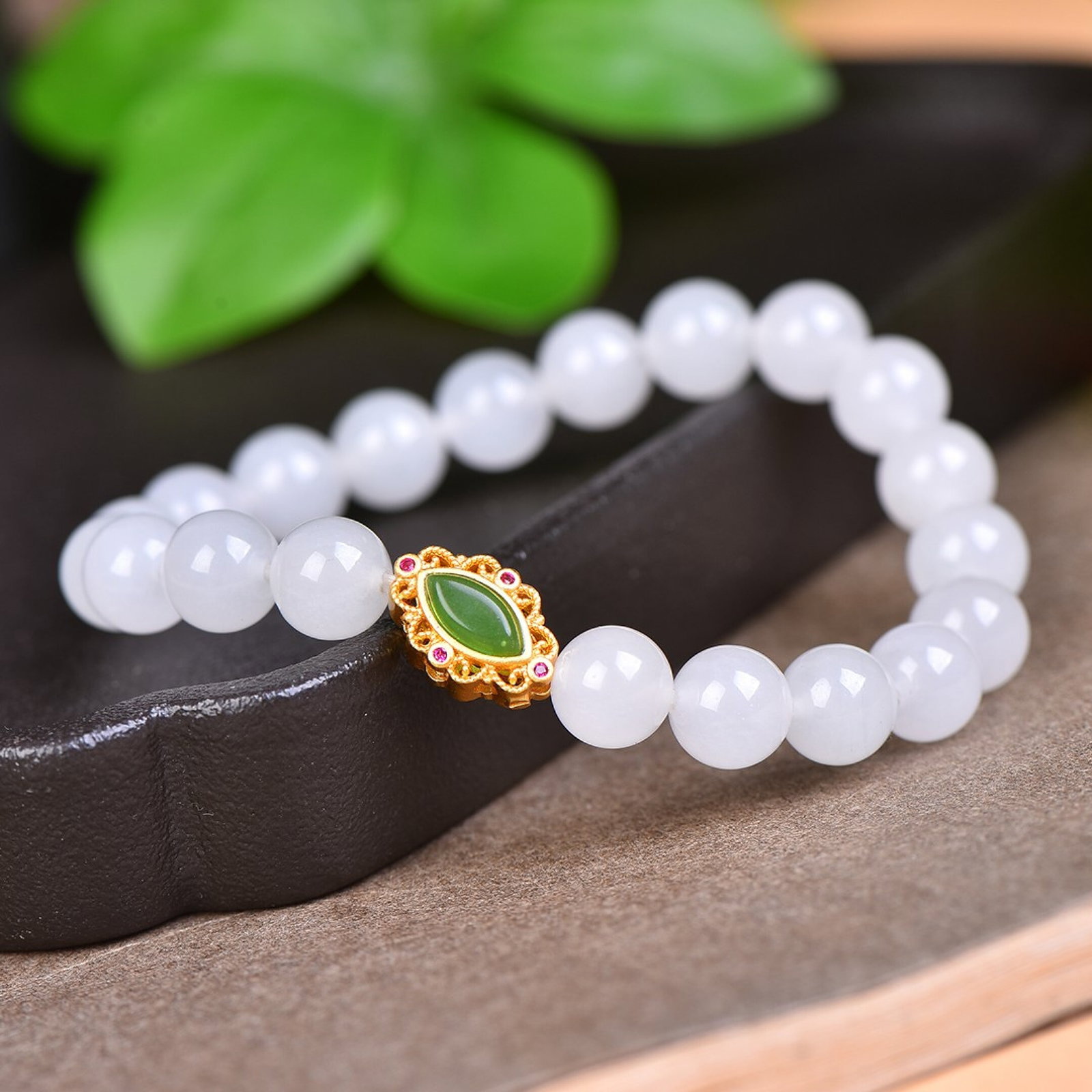 An Exquisite White Jade Bracelets - 5