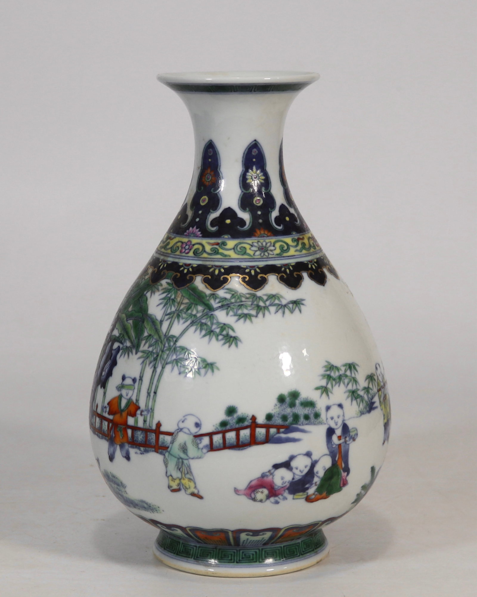 An Exquisite Doucai Character and Story Pattern Vase (1 of 8)