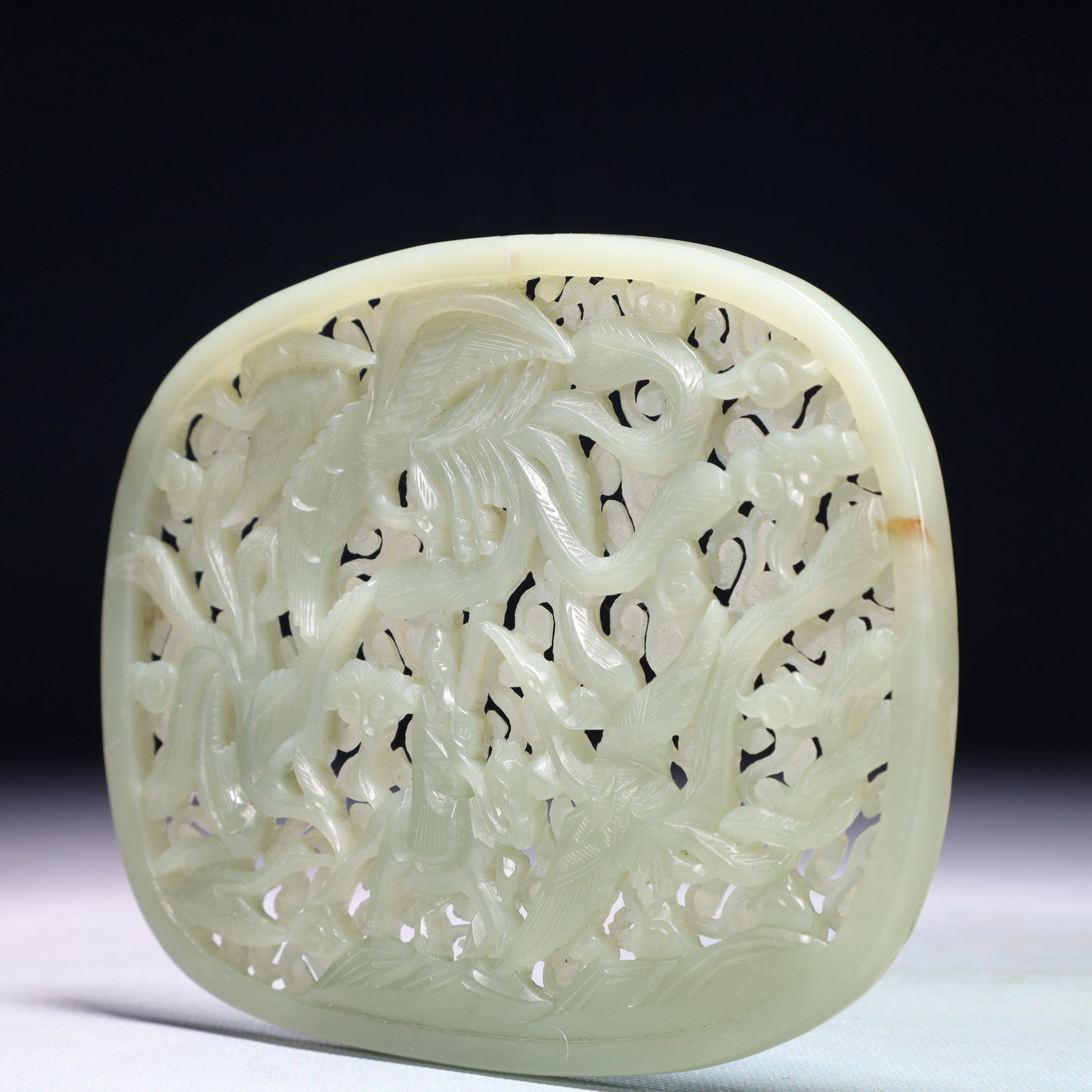 An Exquisite White Jade Auspicious Cloud and Phoenix Pattern Pendant - 4