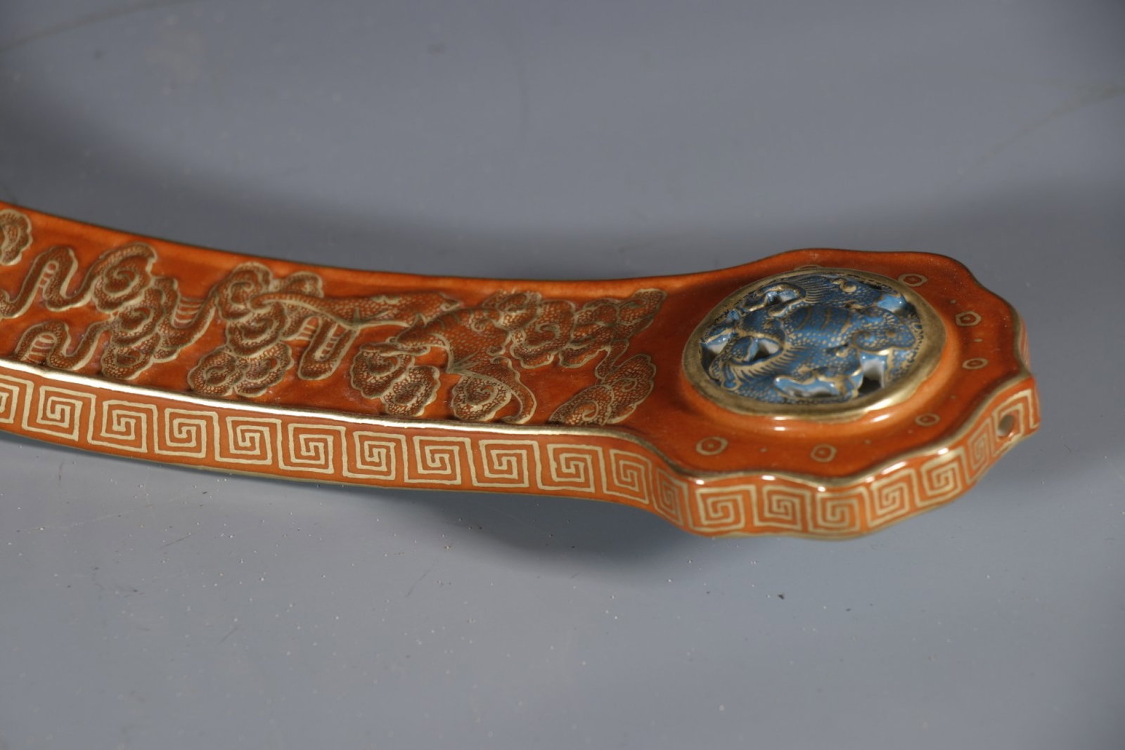 A Huge Red Glazed Painted Gold Auspicious Cloud Pattern Ruyi - 2