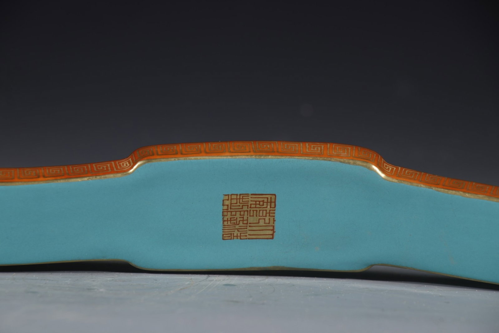 A Huge Red Glazed Painted Gold Auspicious Cloud Pattern Ruyi - 7