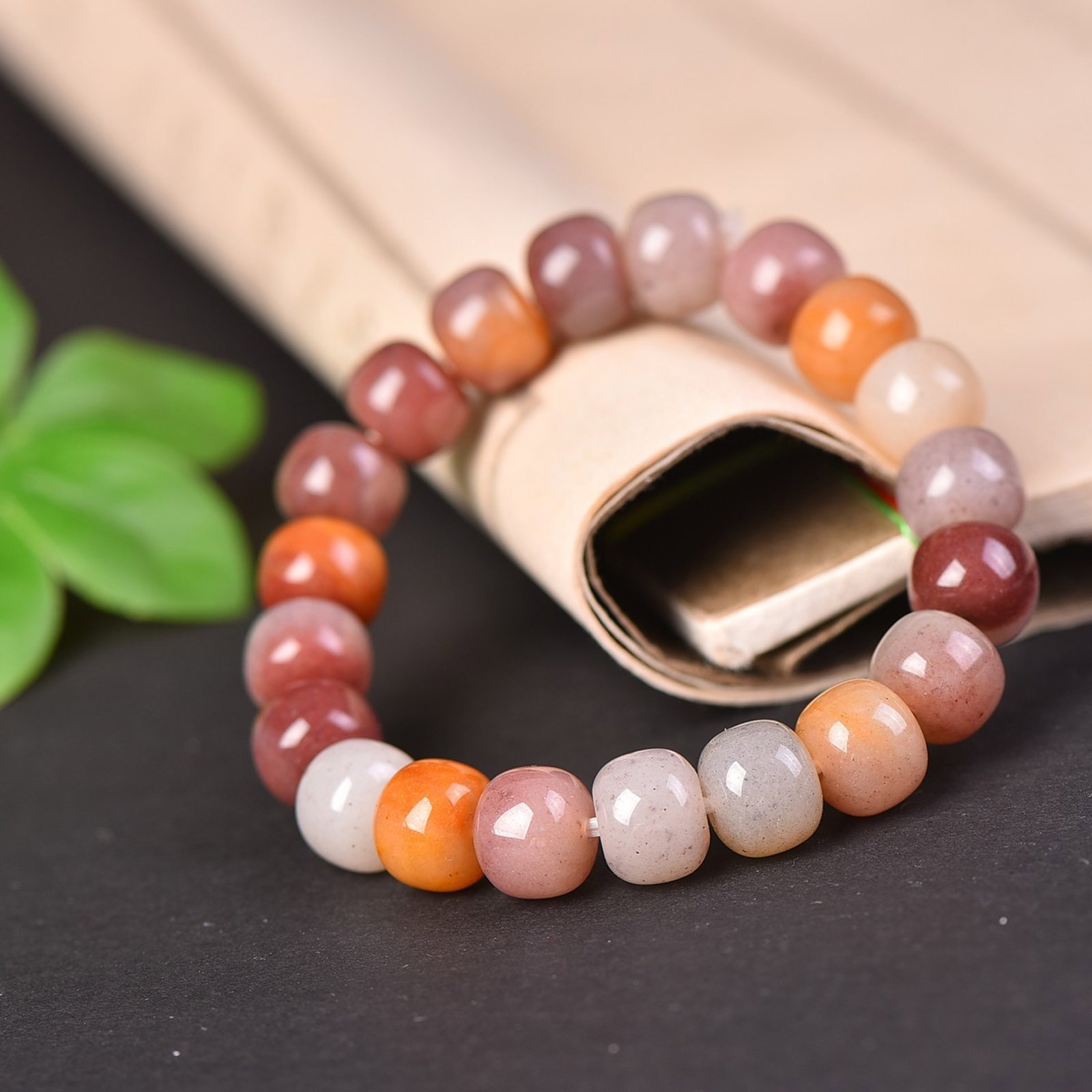 An Exquisite White Jade Bracelets - 2