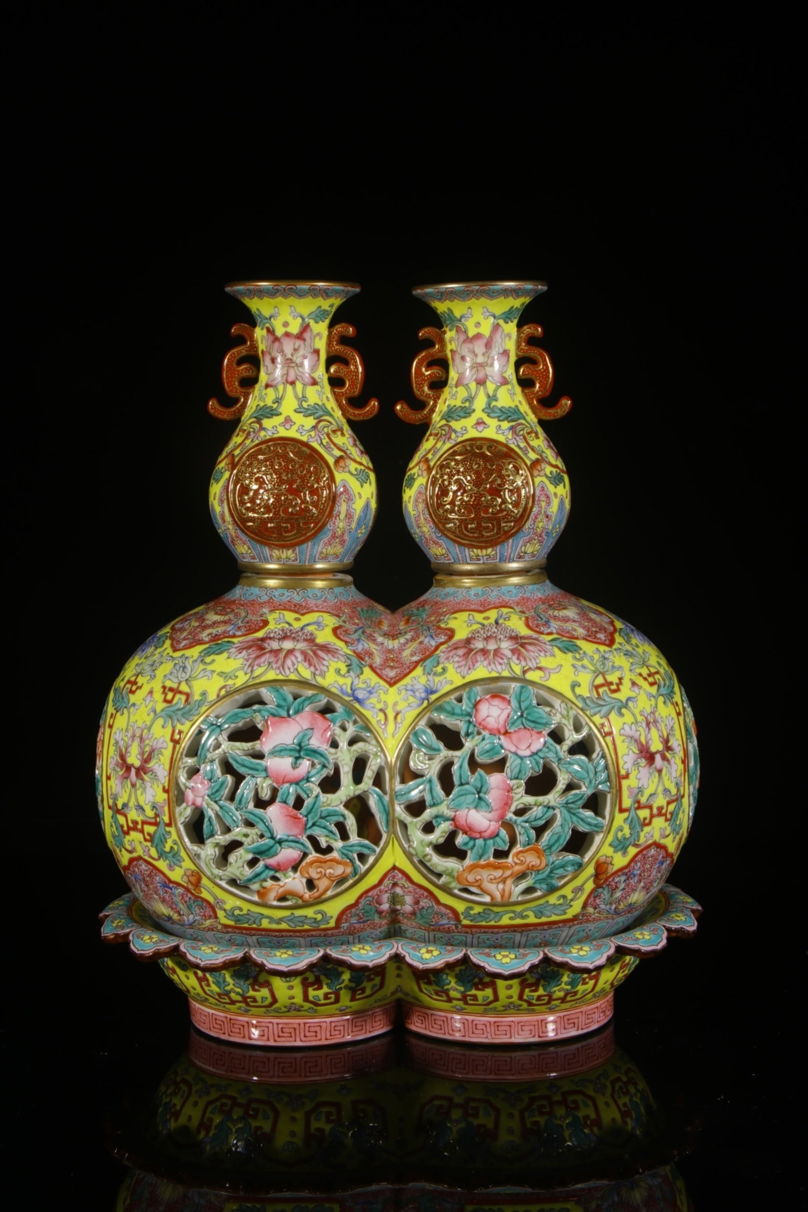 A Rare Yellow Ground Famille-Rose Flower and Fruit Pattern Conjoined bottles (1 of 8)