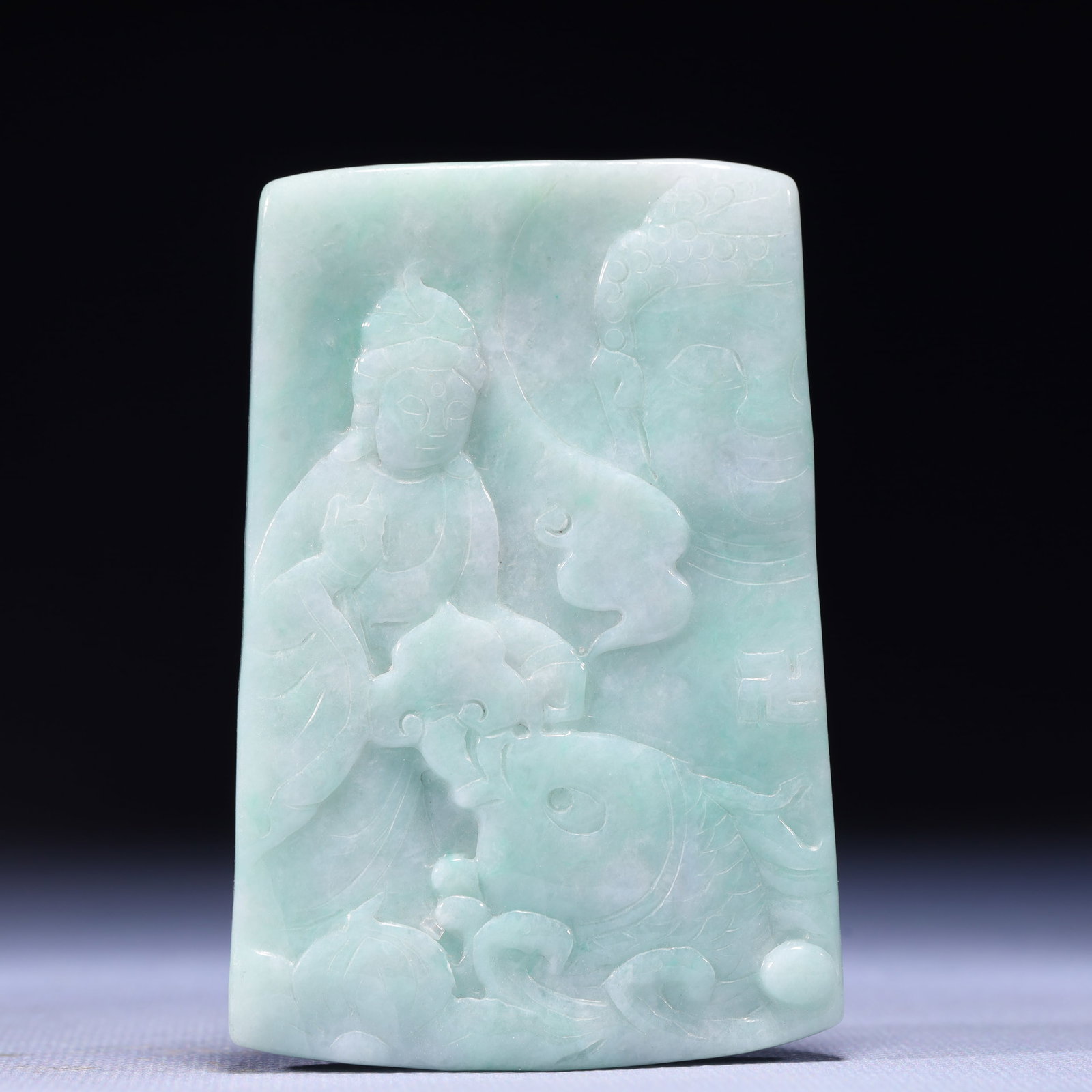 An Exquisite Jadeite Statue of Sakyamuni Pendant: An Exquisite Jadeite Statue of Sakyamuni Pendant,Qing Dynasty,China,Size:2.4inx0.3inx3.6in,Weight:127g 翡翠如来像挂件,中国清代