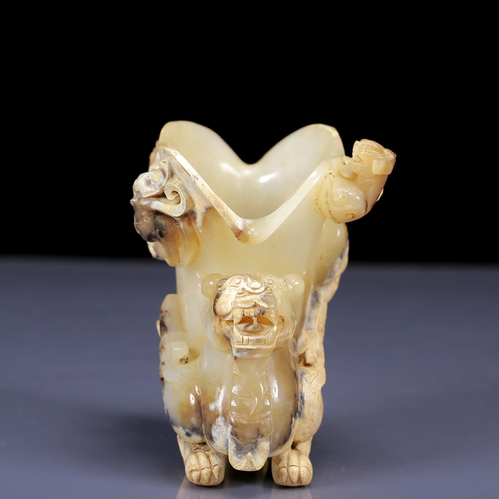 An Exquisite Yellow Jade Auspicious Beast Pattern Goblet - 10