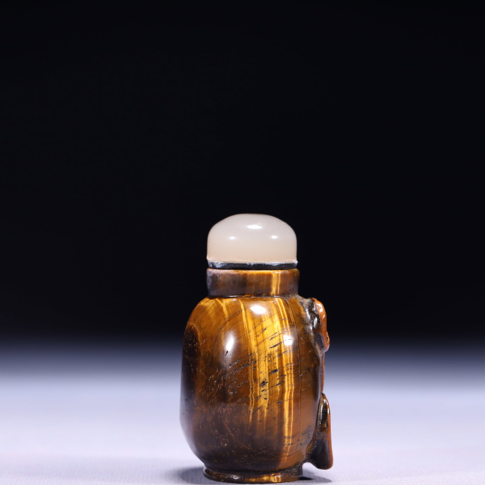 An Exquisite Agate Fish Pattern Snuff Bottle - 4