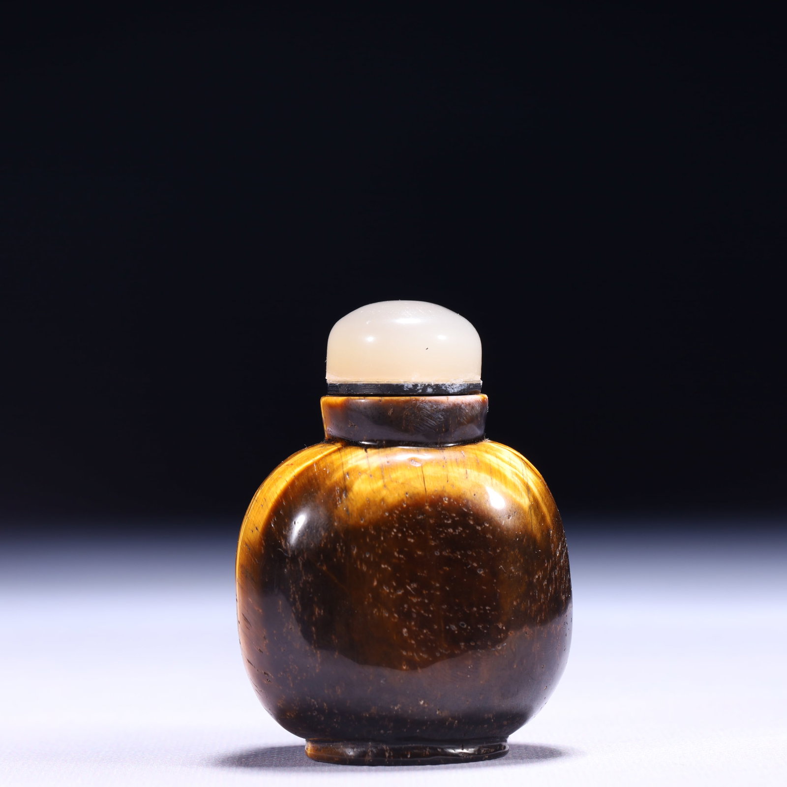 An Exquisite Agate Fish Pattern Snuff Bottle - 6