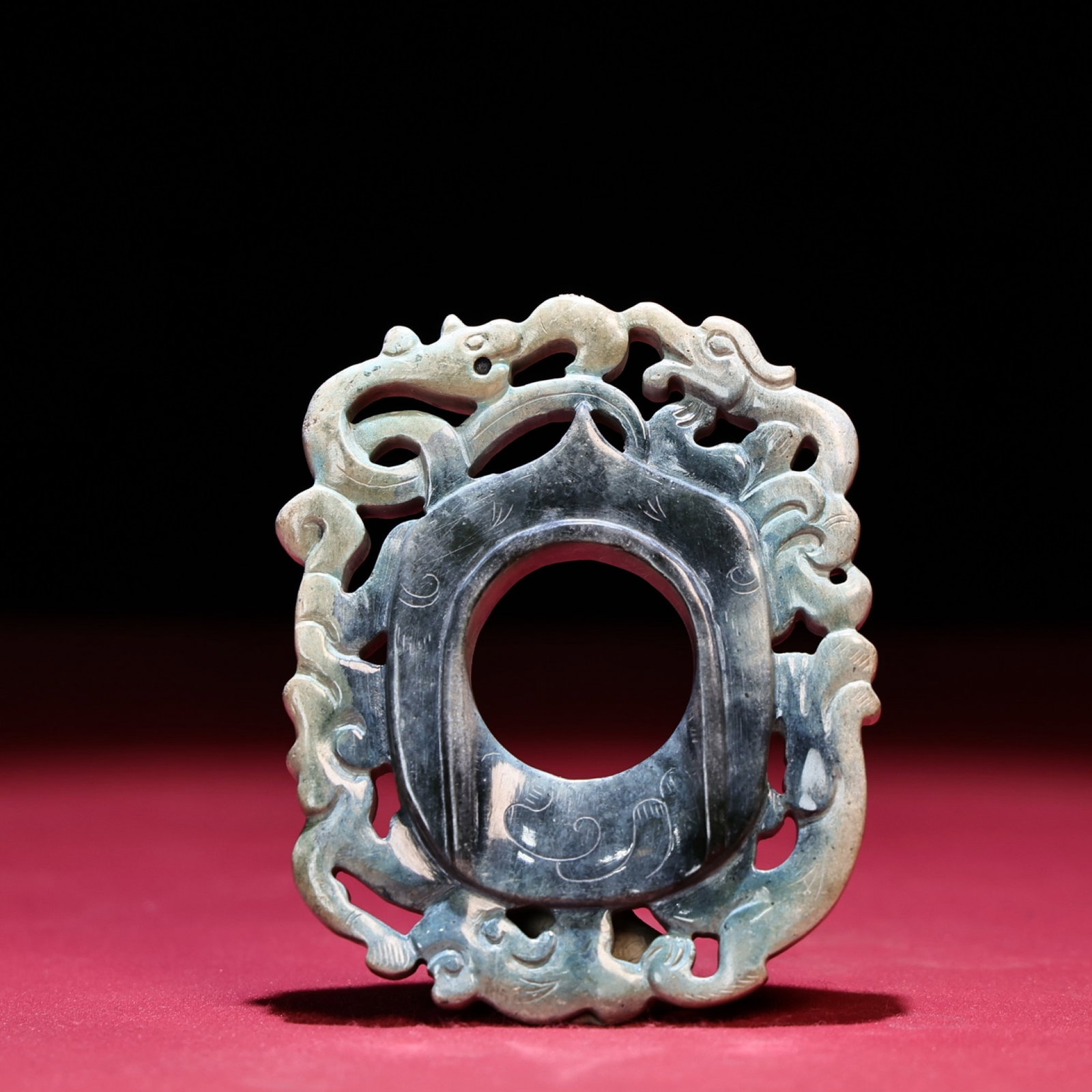 White Jade Chi-Dragon Pattern Pendant - 2