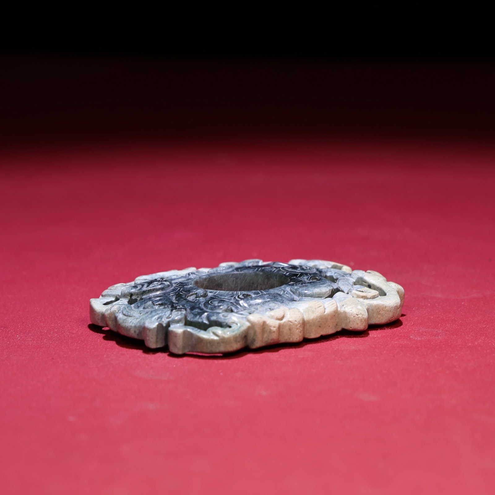 White Jade Chi-Dragon Pattern Pendant - 5