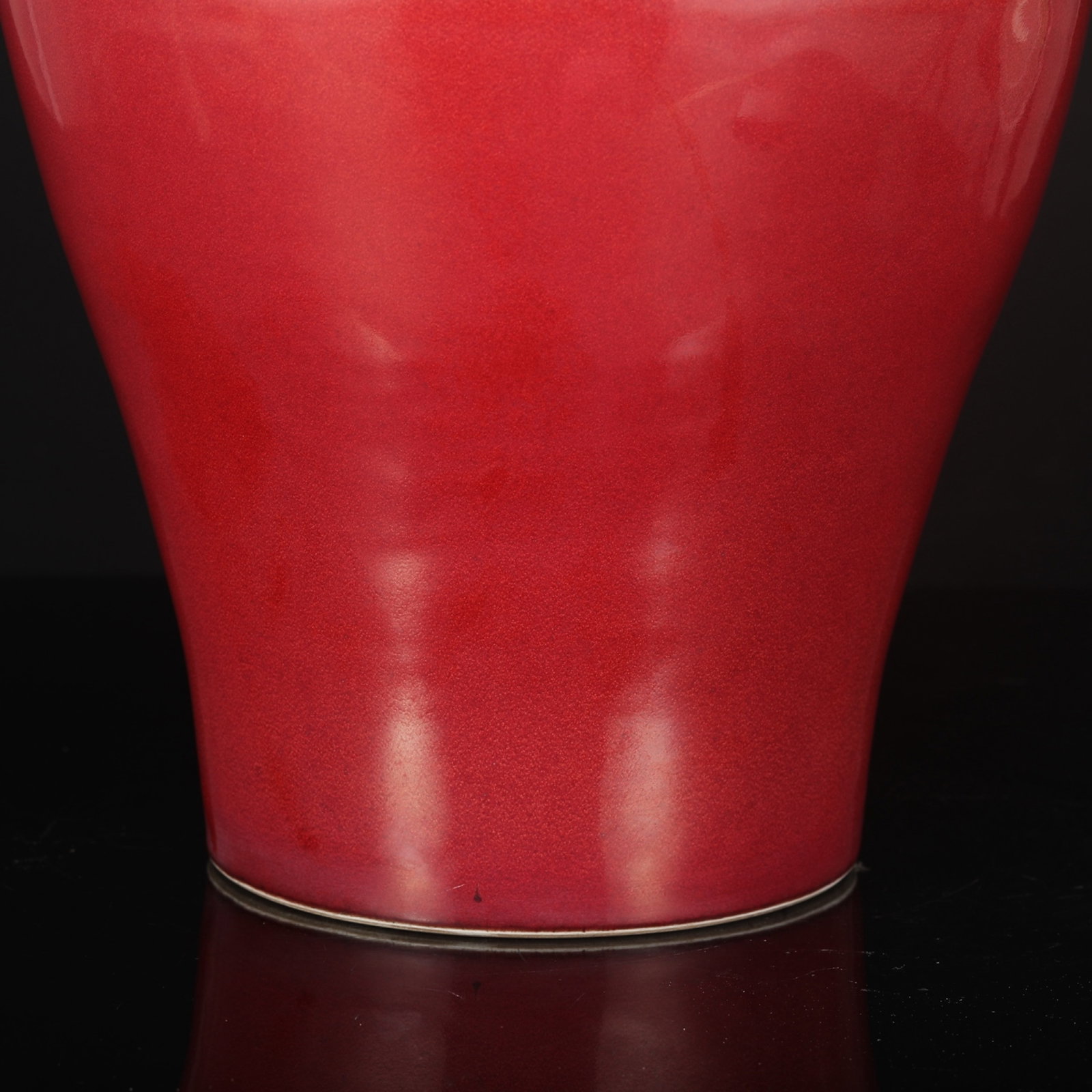 A Huge Ruby red-Glazed Auspicious Cloud and Dragon Pattern Vase - 8