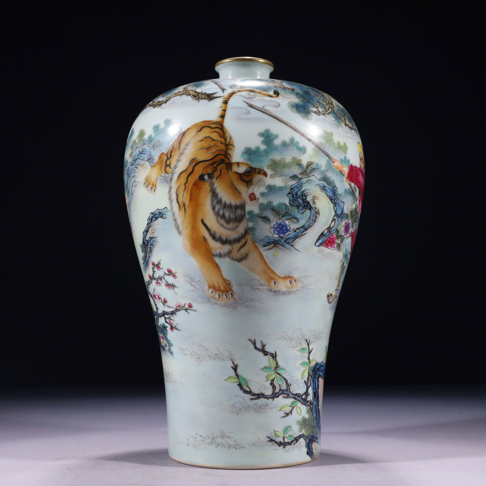 An Exquisite Enamel Painted Gold Character and Story Pattern Vase: An Exquisite Enamel Painted Gold Character and Story Pattern Vase,Qing Dynasty,China,Yongzheng Six-character Mark,Size:6.3inx12.6in,Weight:2150g 珐琅彩描金人物
