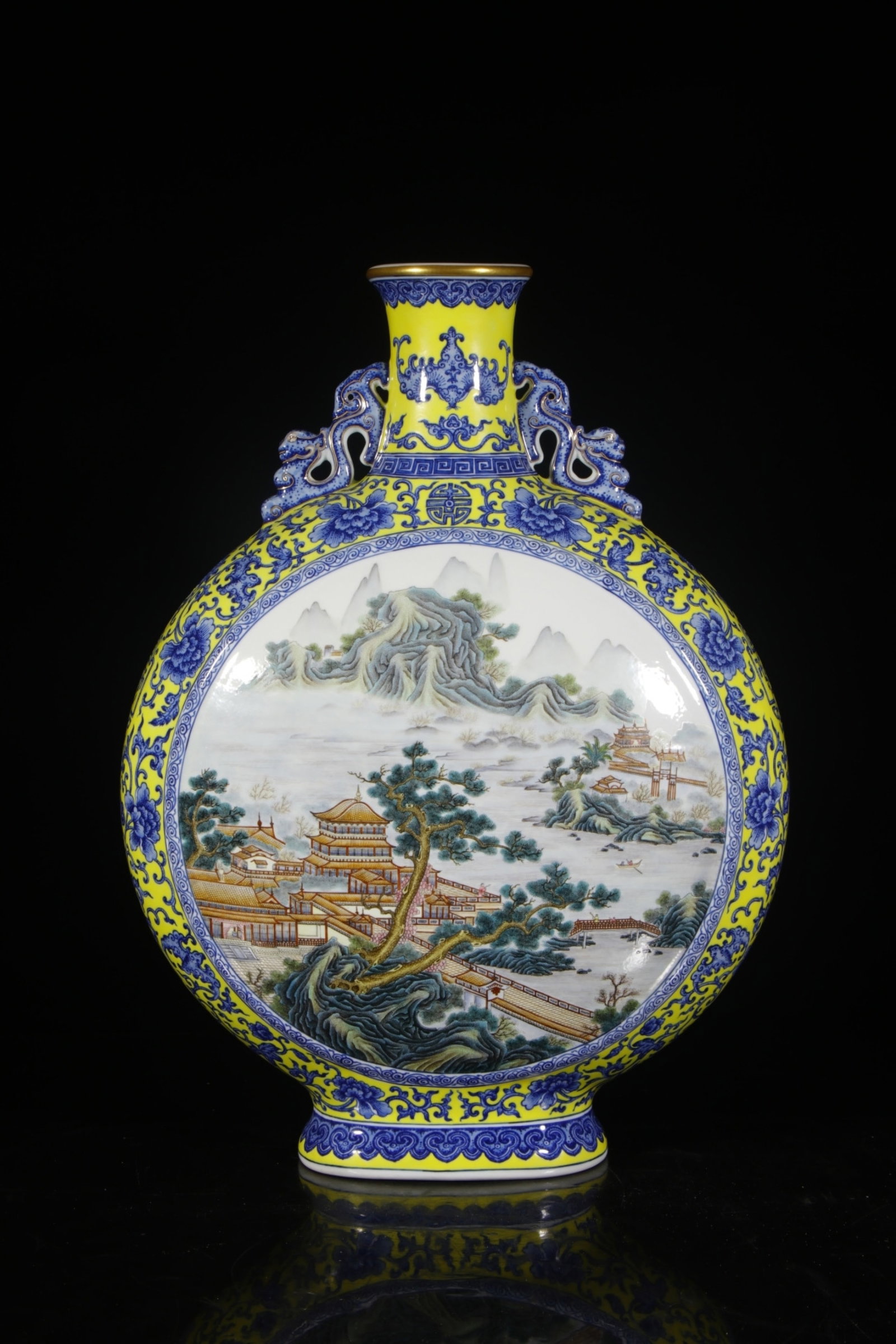 A Huge Yellow Ground Blue and White Painted Gold Landscape Pattern Double-Ears Vase: A Huge Yellow Ground Blue and White Painted Gold Landscape Pattern Double-Ears Vase,Qing Dynasty,China,Qianlong Six-character Mark,Size:22.8inx7.9in