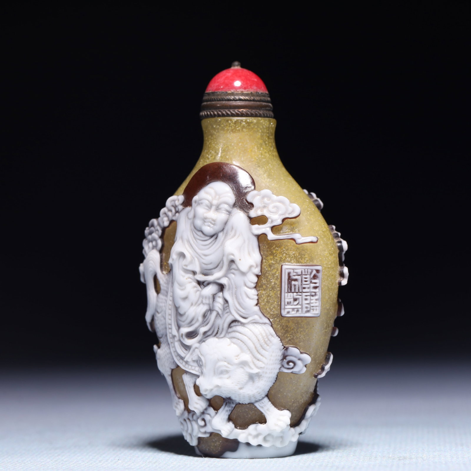 An Exquisite Glass Figure Pattern Snuff Bottle - 2