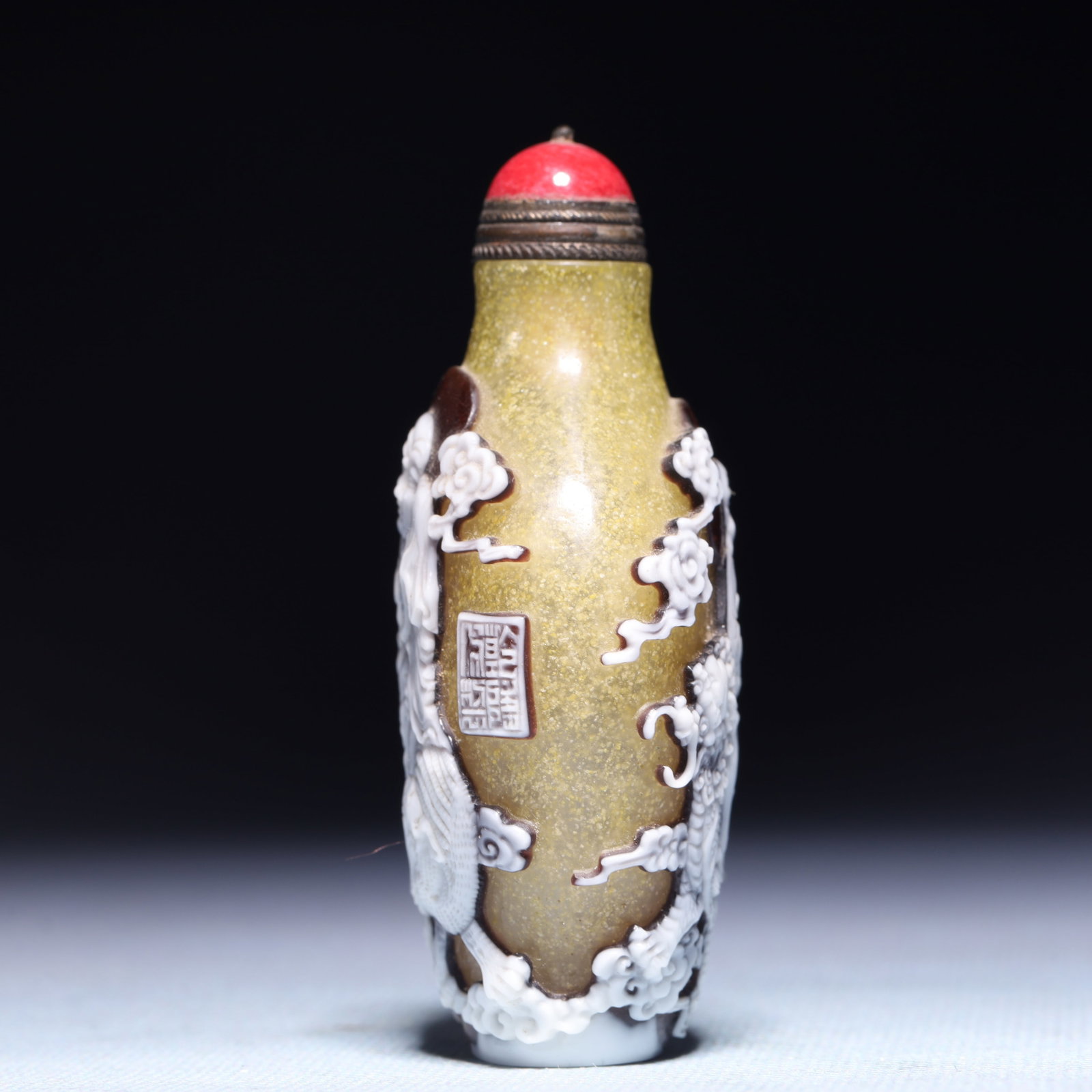 An Exquisite Glass Figure Pattern Snuff Bottle - 3