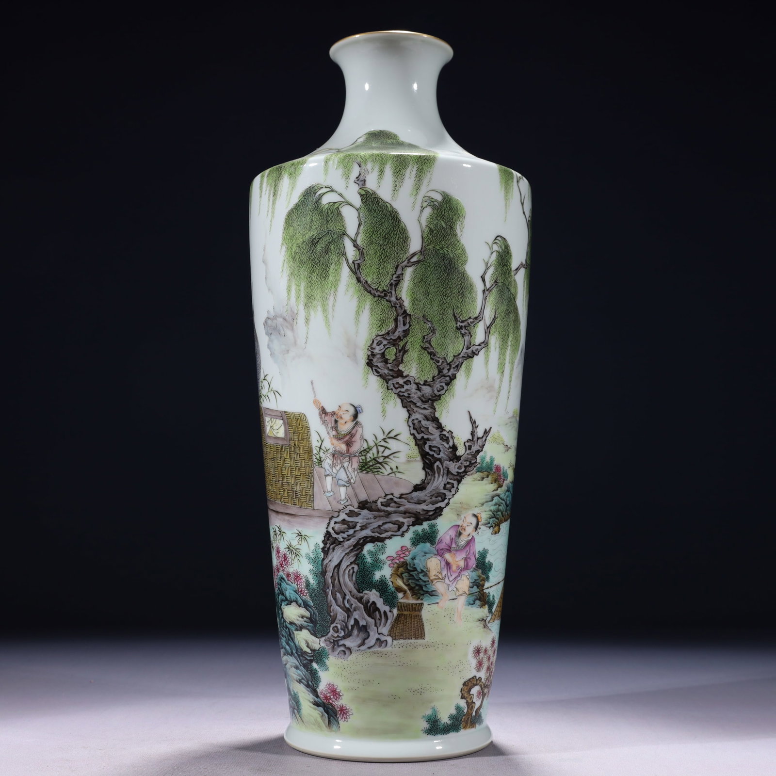 An Exquisite Famille-Rose Painted Gold Character and Story Pattern Vase,with poem: An Exquisite Famille-Rose Painted Gold Character and Story Pattern Vase,with poem,Qing Dynasty,China,Yongzheng Six-character Mark,Size:5.9inx15.7in,Weight:2400g 粉彩描金人