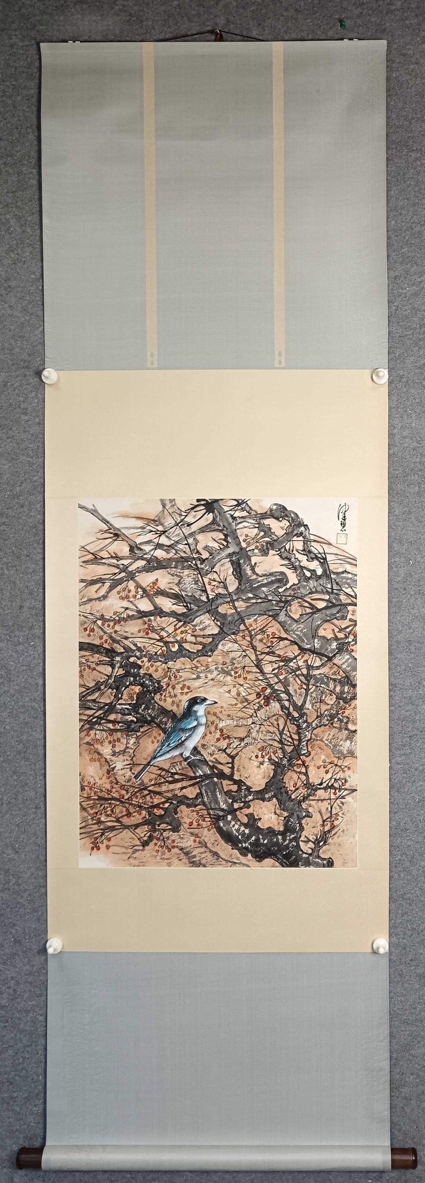 A Chinese Vertical Scroll Ink Painting of Flower and Bird on Paper: A Chinese Vertical Scroll Ink Painting of Flower and Bird on Paper,Chen Peiqiu,Size:20.5inx27.2in