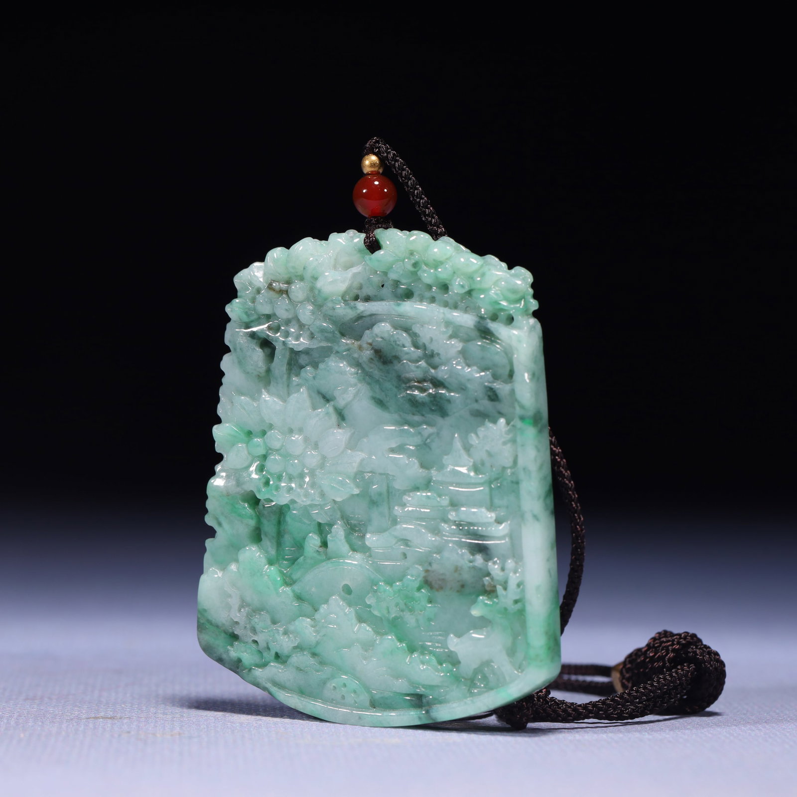 An Exquisite Jadeite Landscape Pattern Pendant - 2