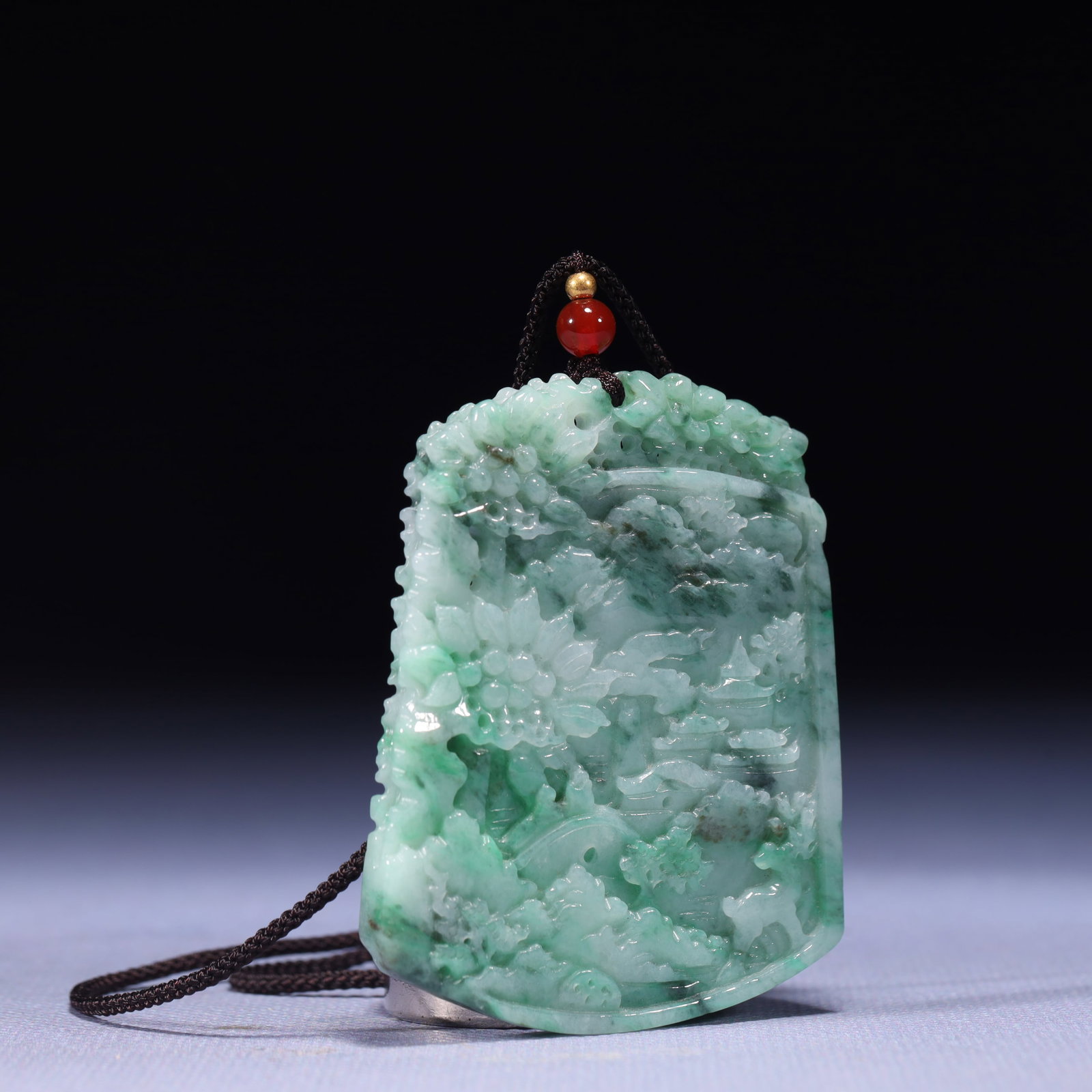 An Exquisite Jadeite Landscape Pattern Pendant - 3