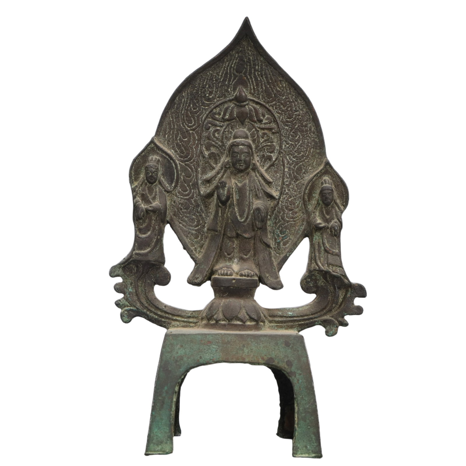 A Solemn Bronze Buddha Statue: A Solemn Bronze Buddha Statue,Qing Dynasty, China,Size:5.9inx3.5inx9.8in,Weight:1150g 铜佛像,中国清代