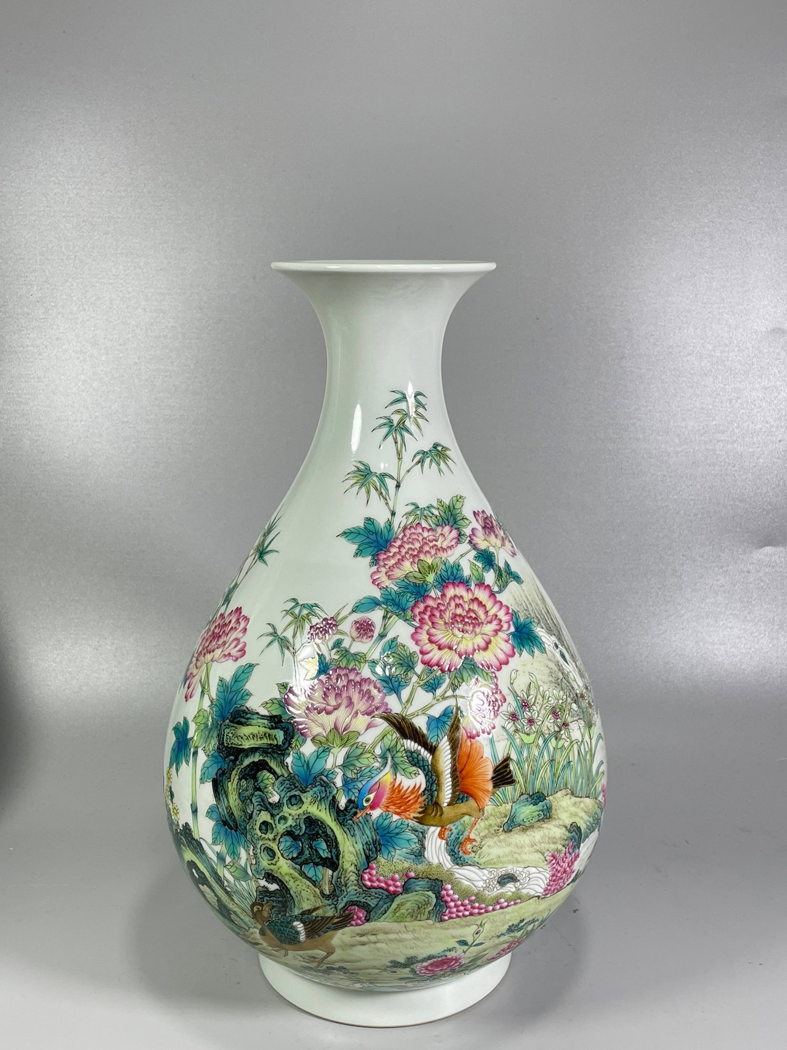 A Rare Famille-Rose Flower and Bird Pattern Vase,with poem: A Rare Famille-Rose Flower and Bird Pattern Vase,with poem,Qing Dynasty,China,Yongzheng Six-character Mark,Size:13.4inx8.5in 粉彩花鸟纹瓶,带诗文,&