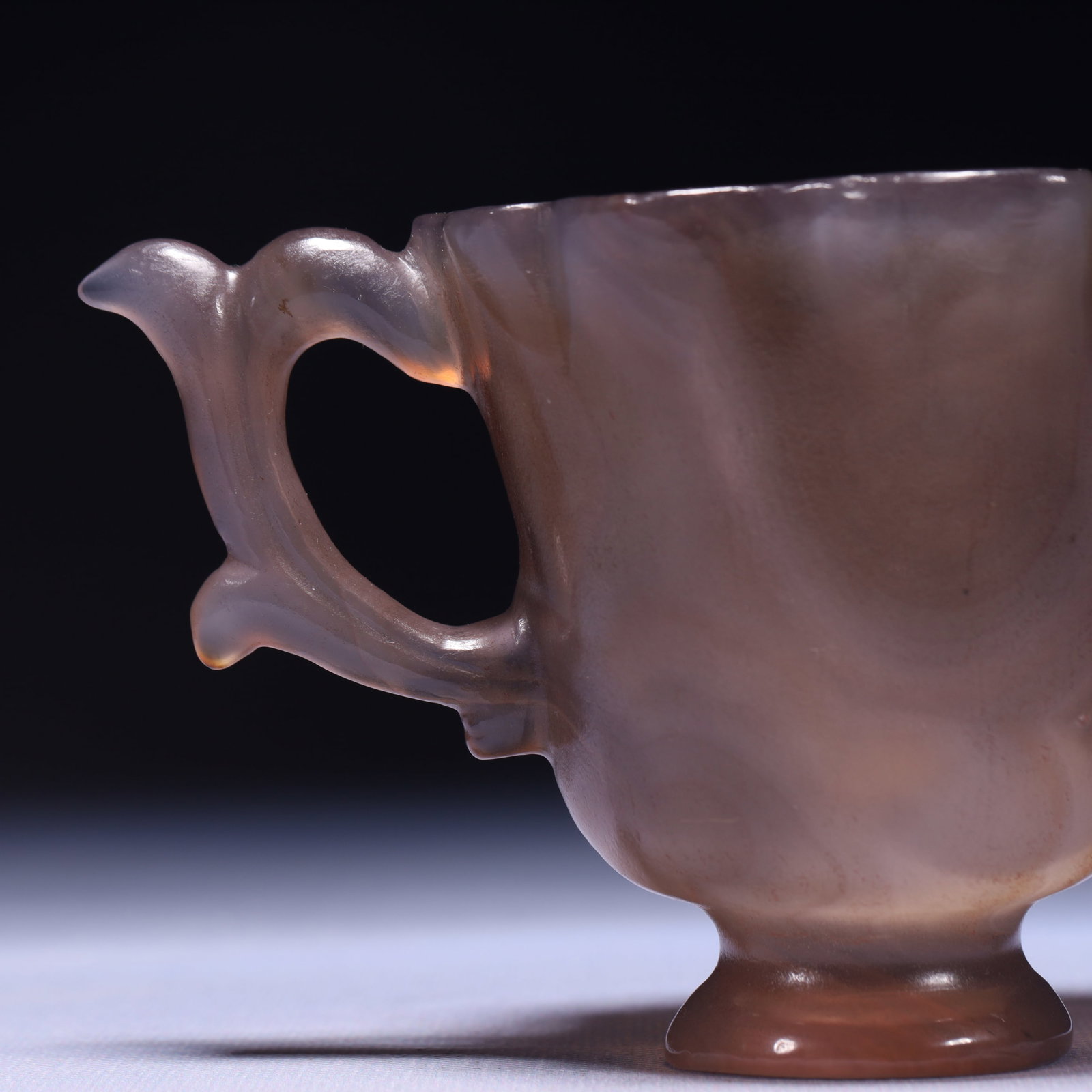 An Exquisite Agate Double-Ears Cup - 2