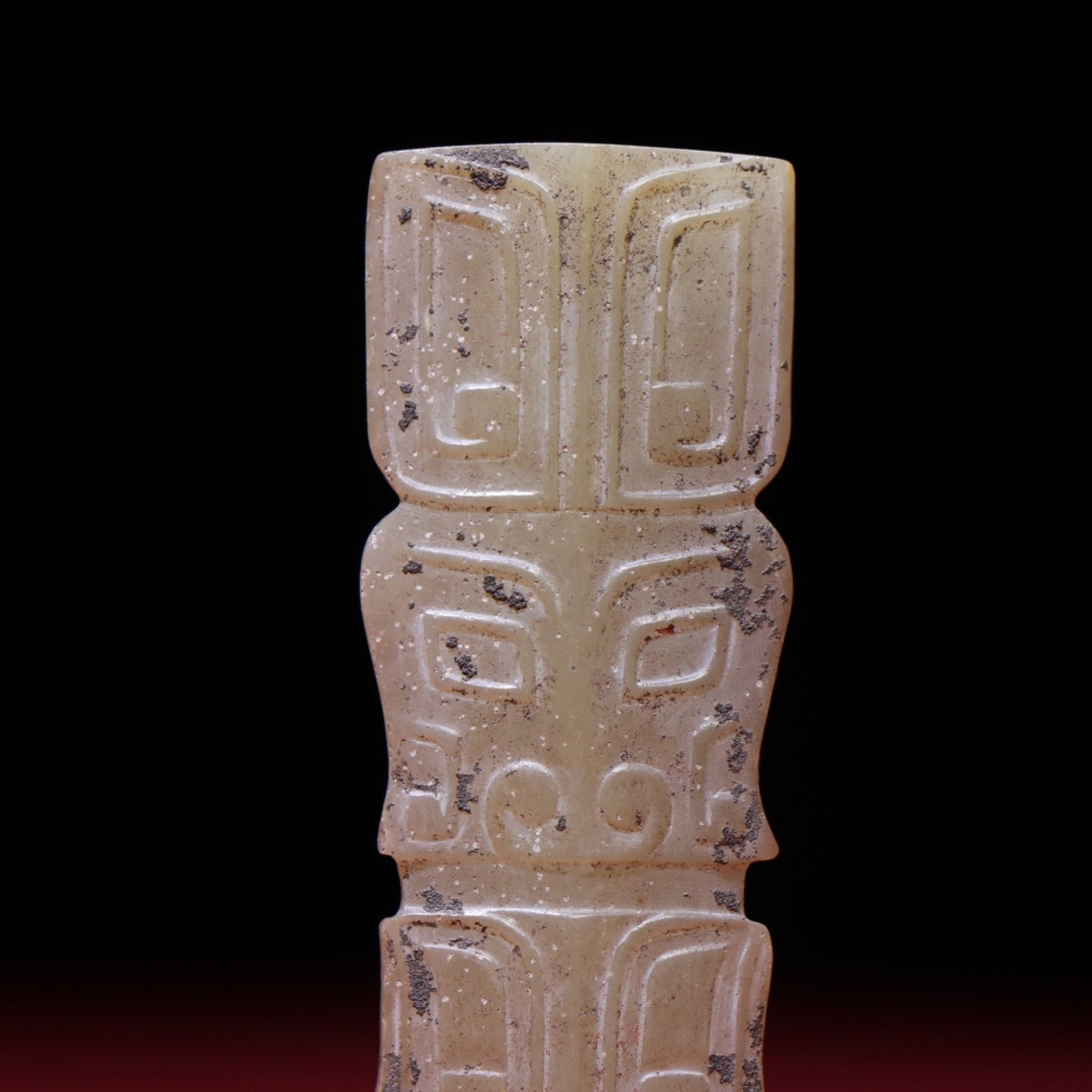 White Jade Beast-Face Pattern Pendant - 4