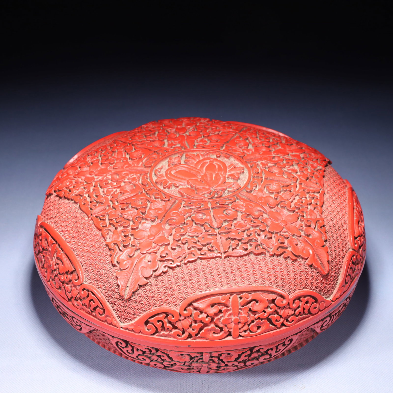An Exquisite Carved Red Lacquer Flower Pattern Box with Cover: An Exquisite Carved Red Lacquer Flower Pattern Box with Cover,Qing Dynasty,China,Qianlong Four-character Mark,Size:10.2inx5.1in,Weight:2000g 剔红漆花卉纹盖